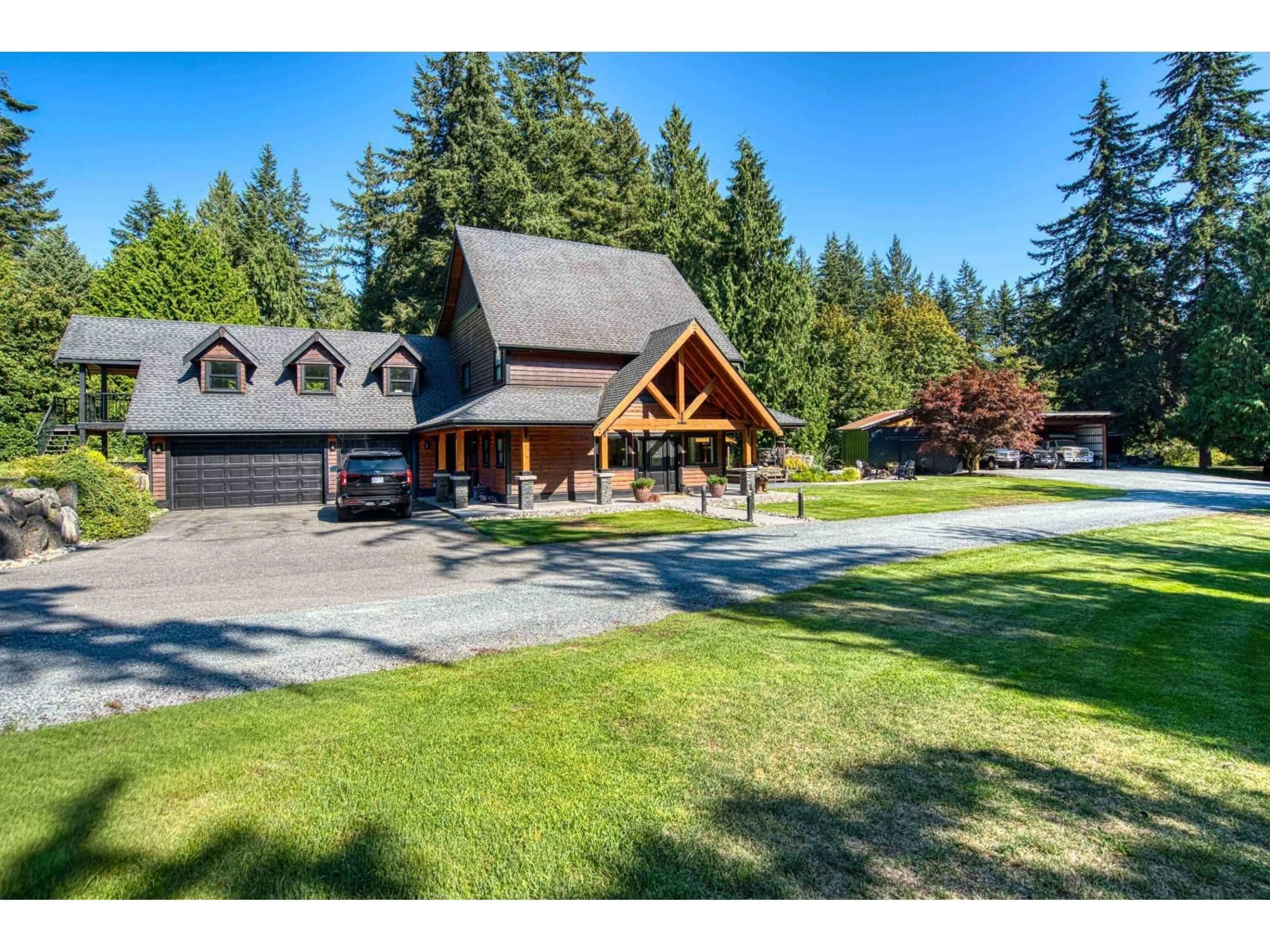A pic from outside/outdoor area/front of a property/back of a property/a pic from drone, unknown for 20078 27 AVENUE, Langley British Columbia V2Z1X2