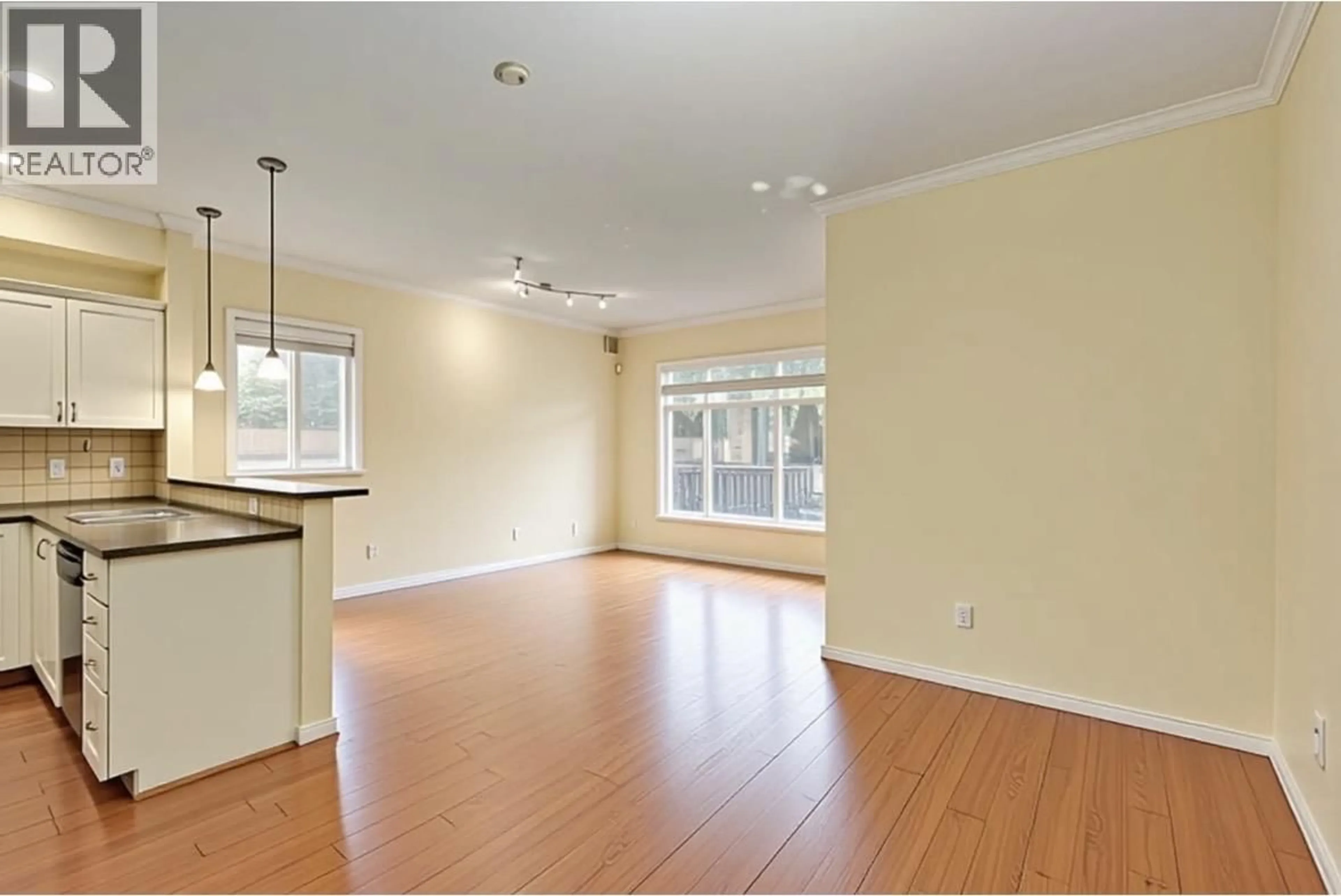 Unknown for 11 - 7788 ASH STREET, Richmond British Columbia V6Y2S1