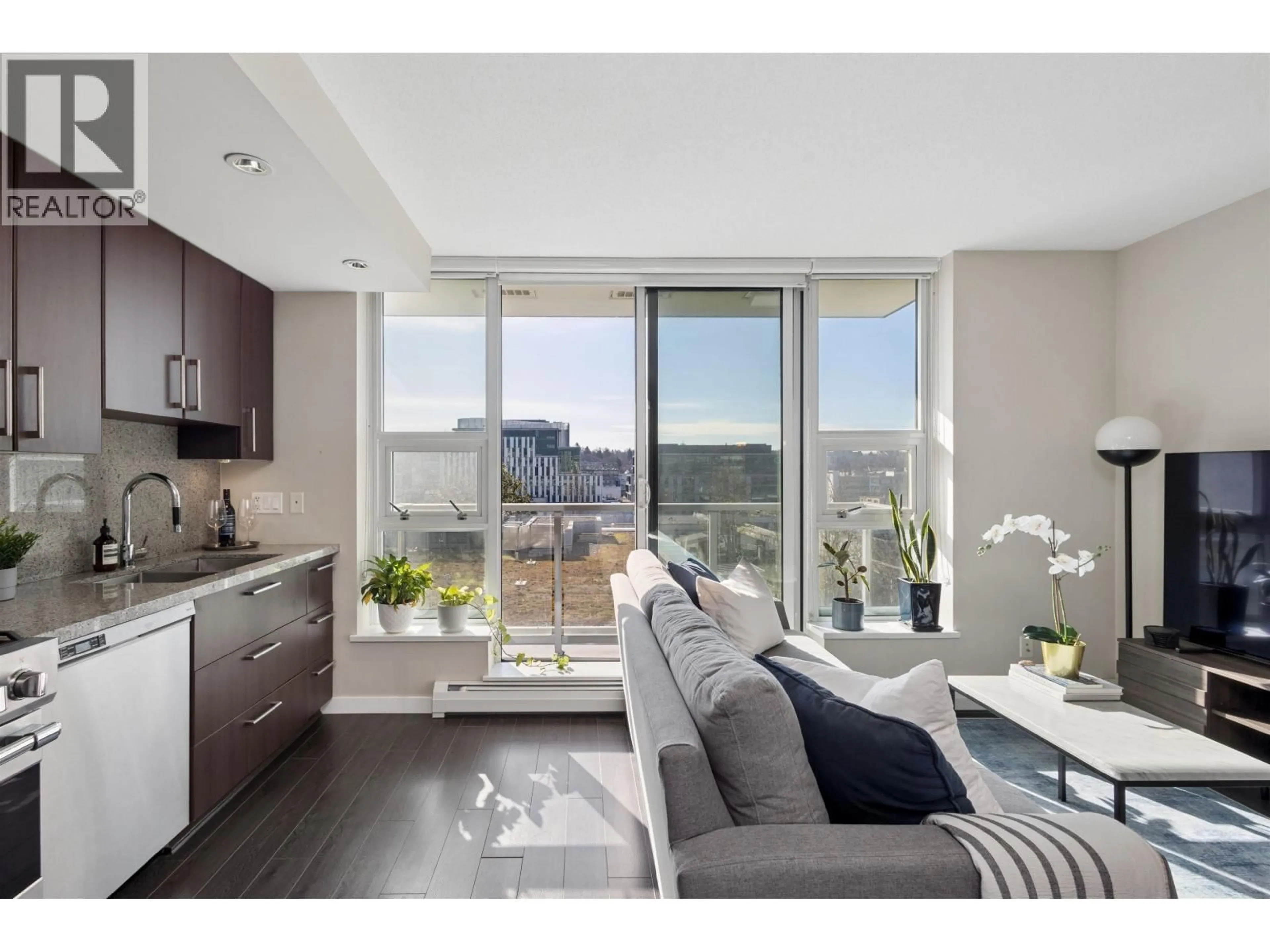 Unknown for 903 - 138 1ST AVENUE, Vancouver British Columbia V5Y0H5