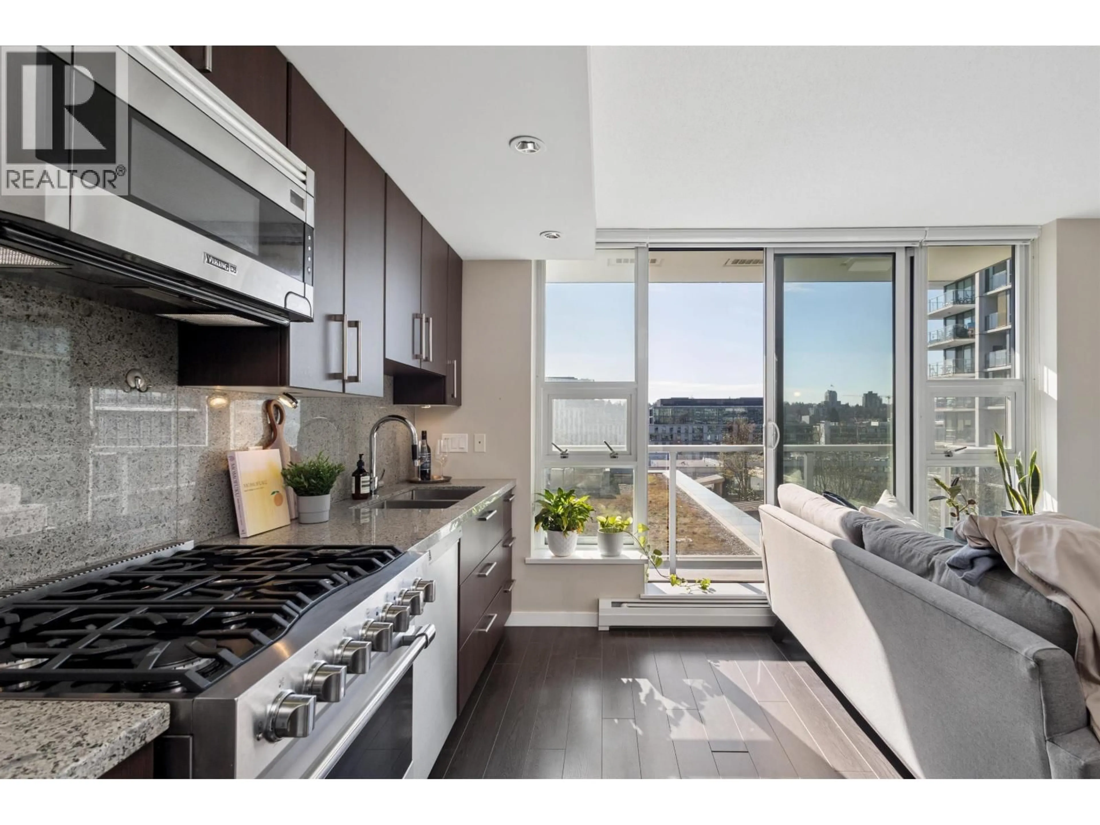 Unknown for 903 - 138 1ST AVENUE, Vancouver British Columbia V5Y0H5