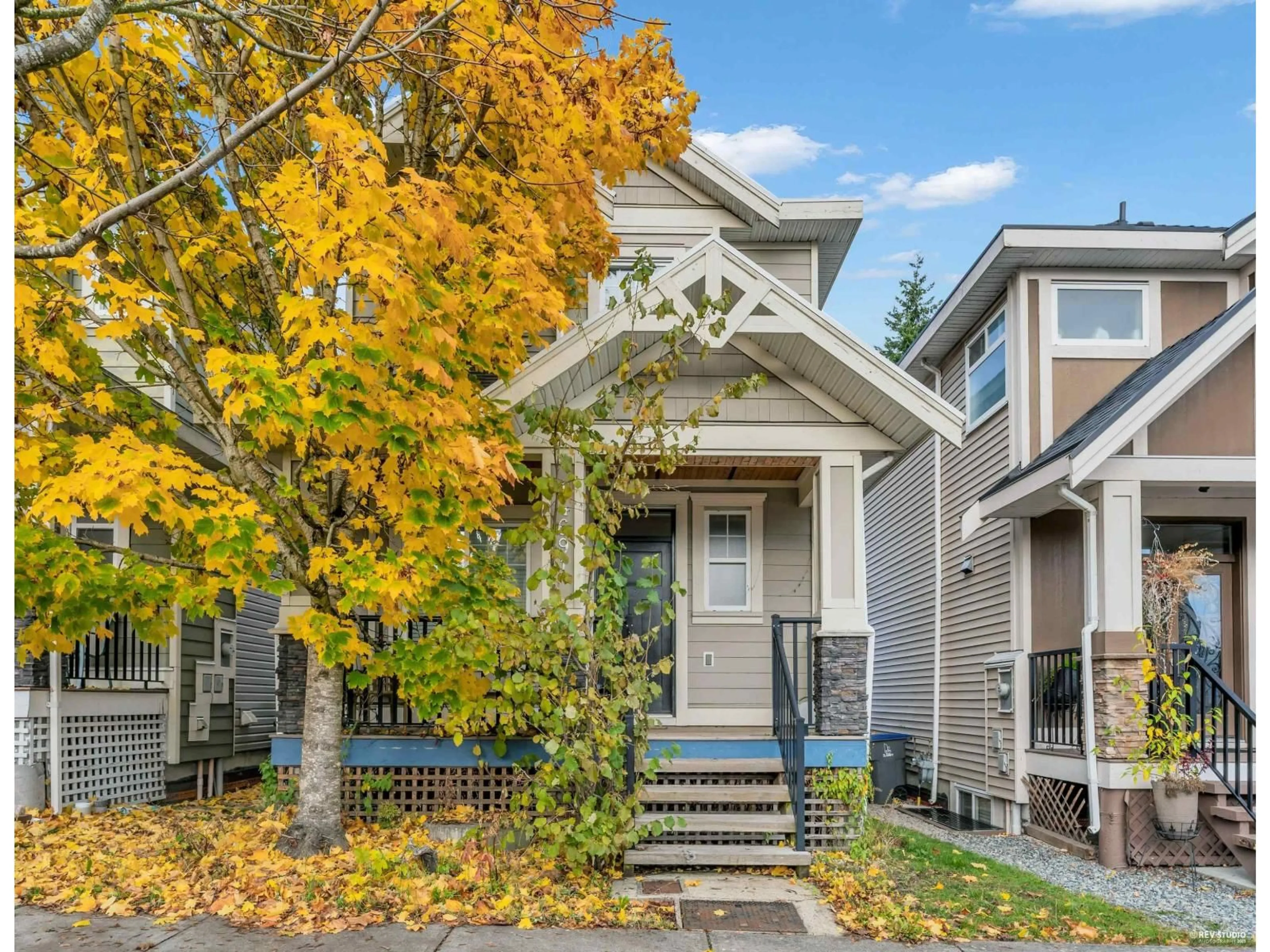 Home with vinyl exterior material, street for 14691 59A AVENUE, Surrey British Columbia V3S1P9