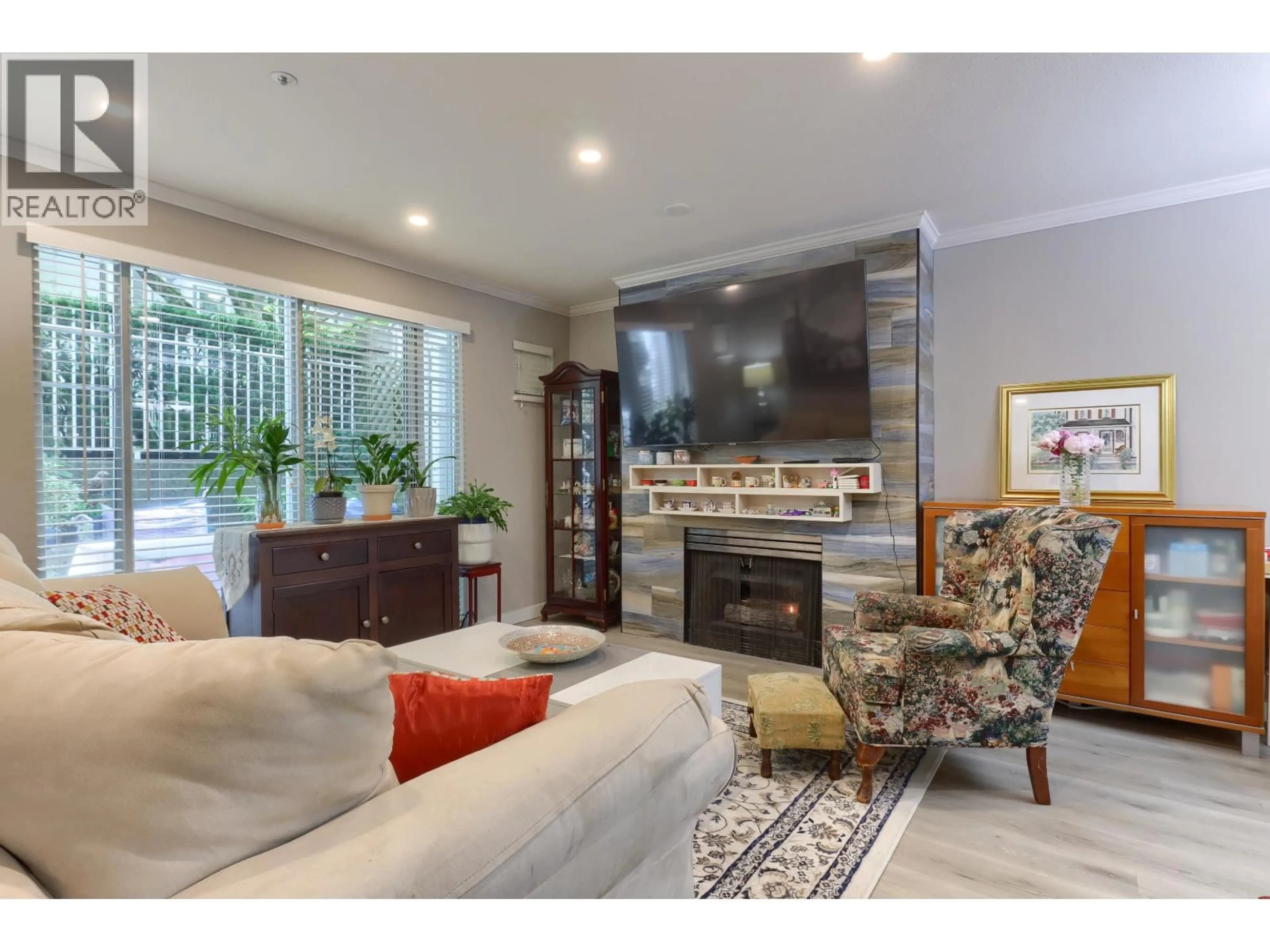 Living room with furniture, unknown for 17 - 2885 KENT AVENUE NORTH, Vancouver British Columbia V5S3T9