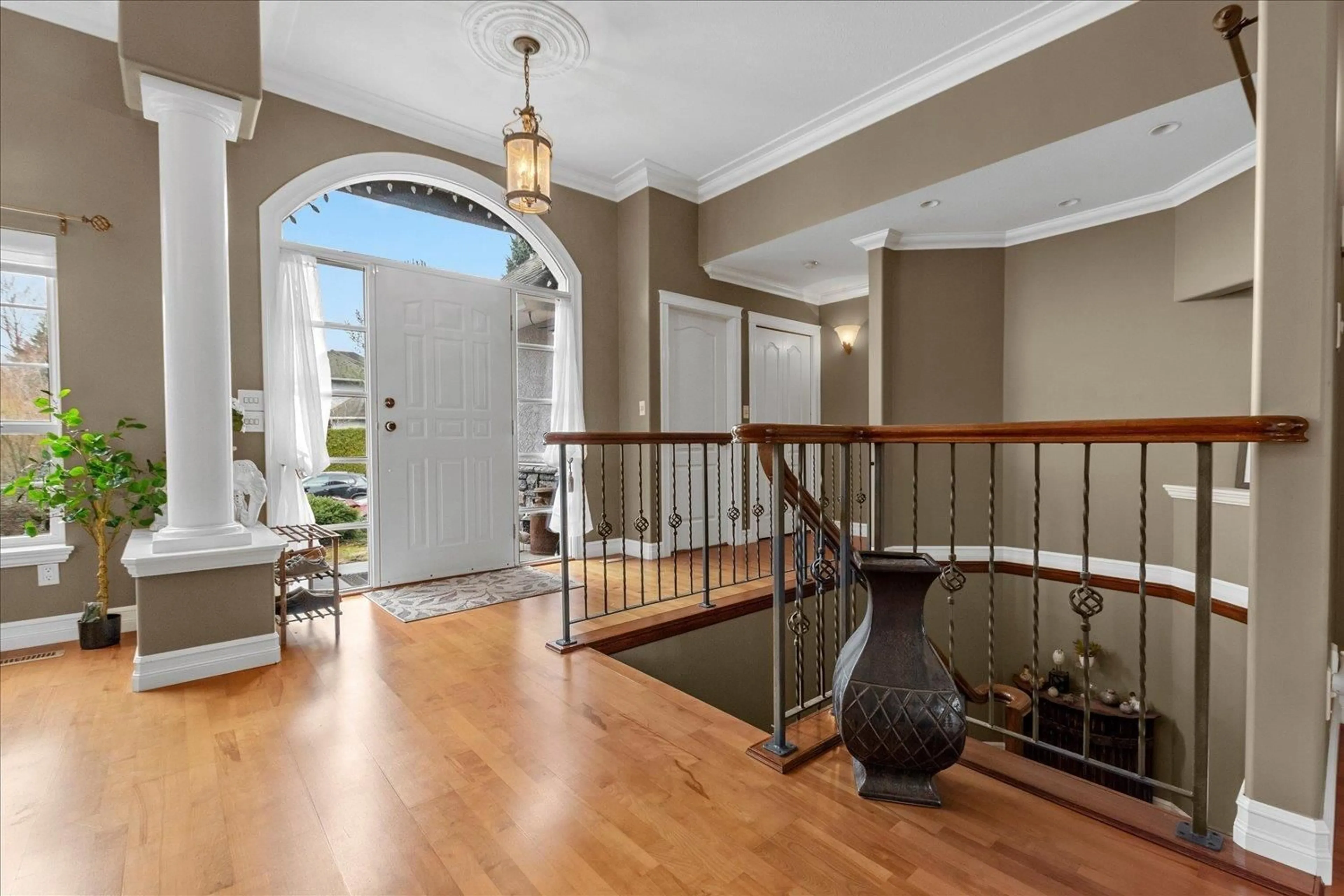 Indoor entryway for 9921 PARKWOOD DRIVE, Rosedale British Columbia V0X1X1