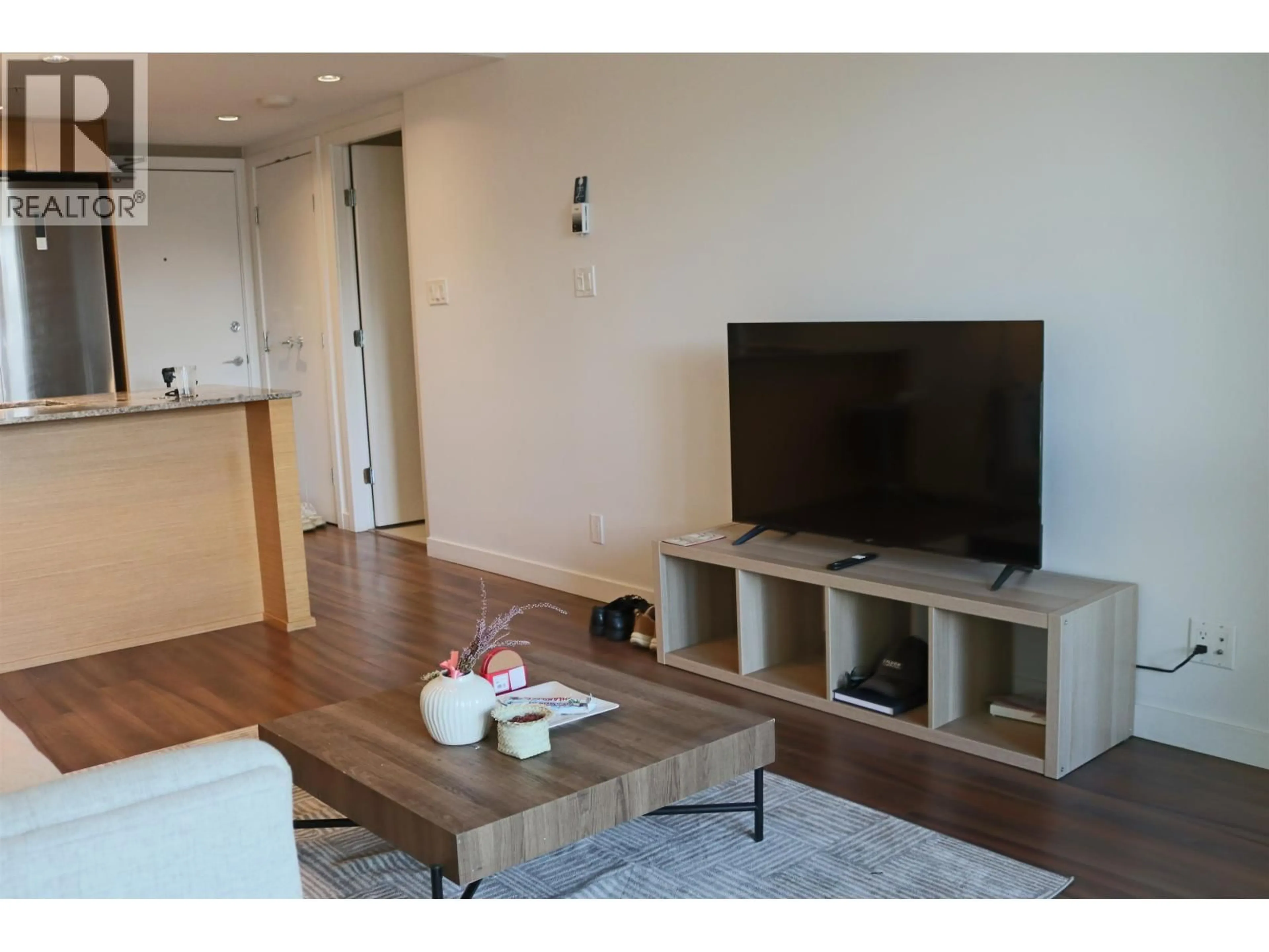 Unknown for 419 - 135 17TH STREET, North Vancouver British Columbia V7L0C4