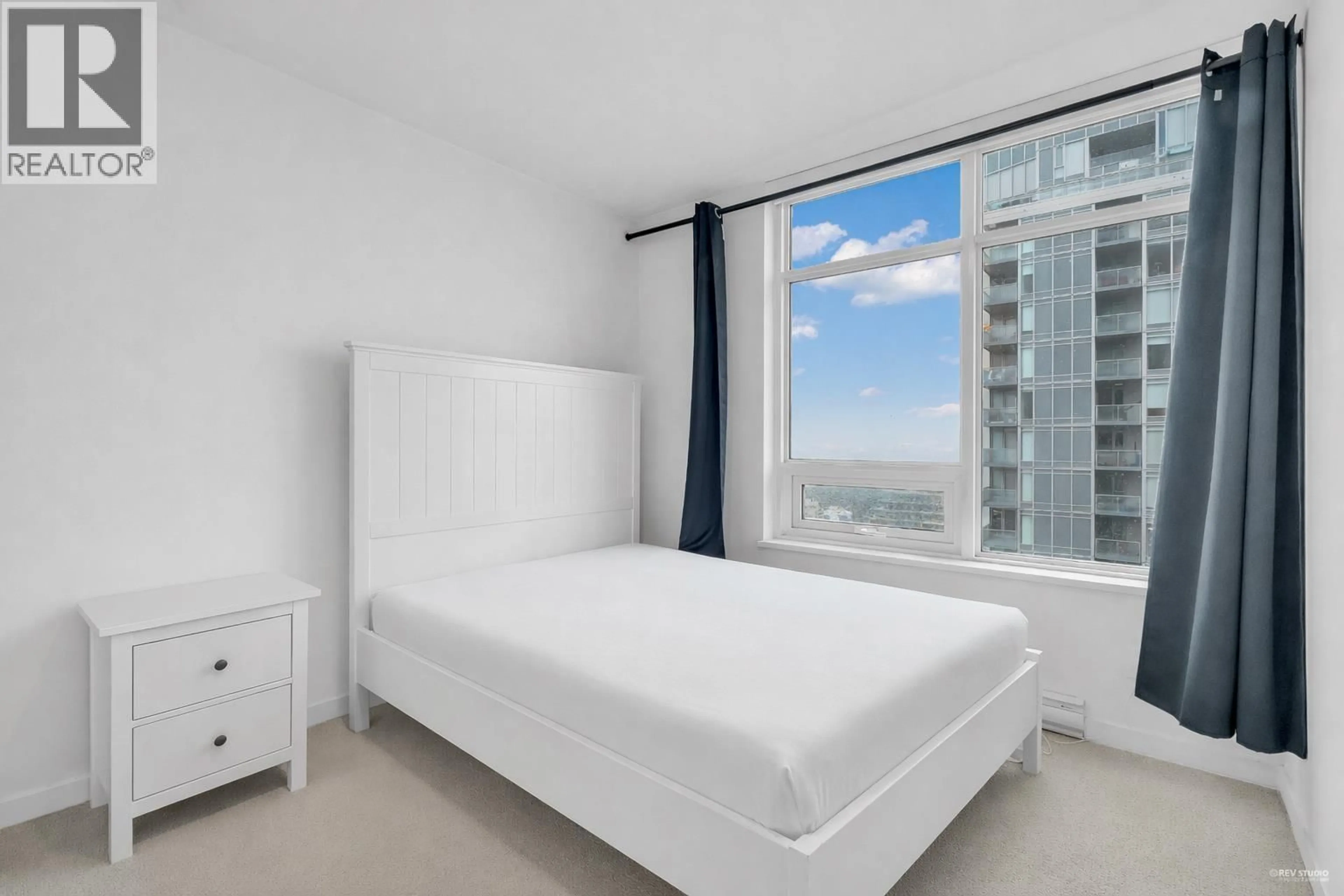Bedroom with bed, unknown for 3808 - 6461 TELFORD AVENUE, Burnaby British Columbia V5H0B7