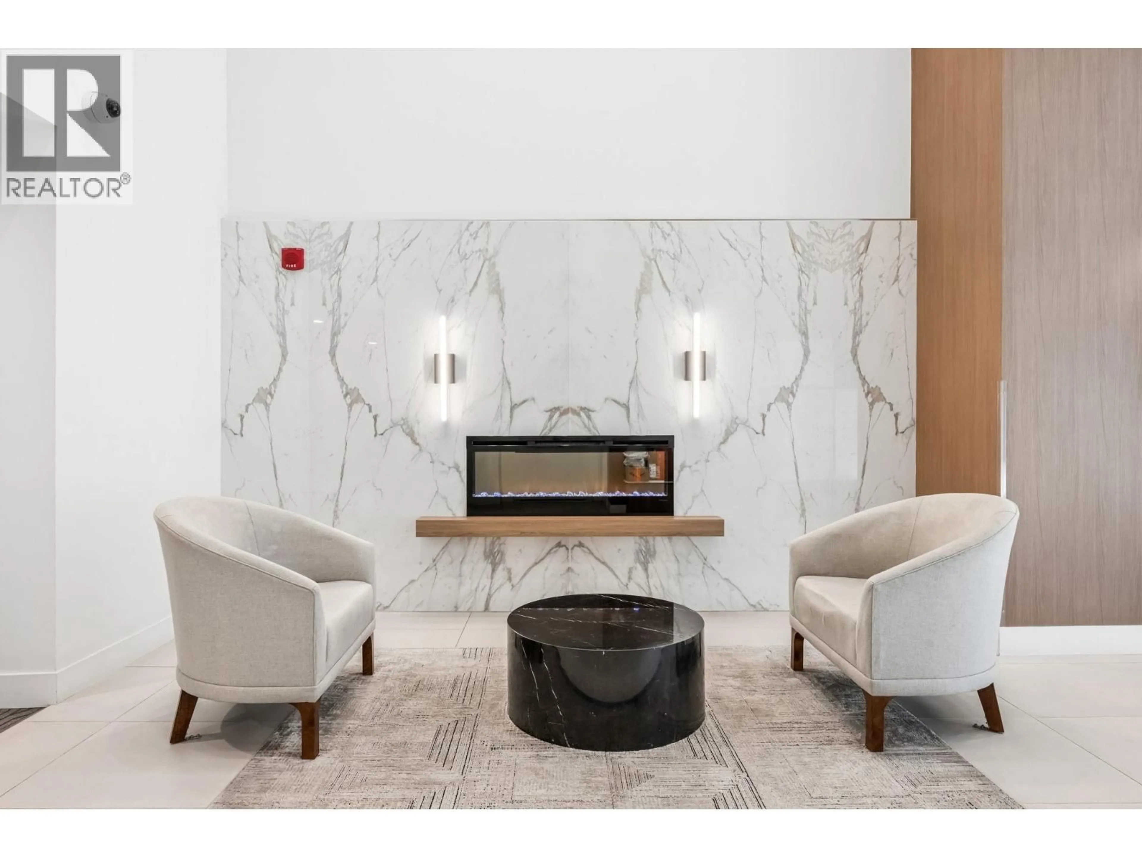 Lobby for 413 - 7588 16TH STREET, Burnaby British Columbia V3N0H8