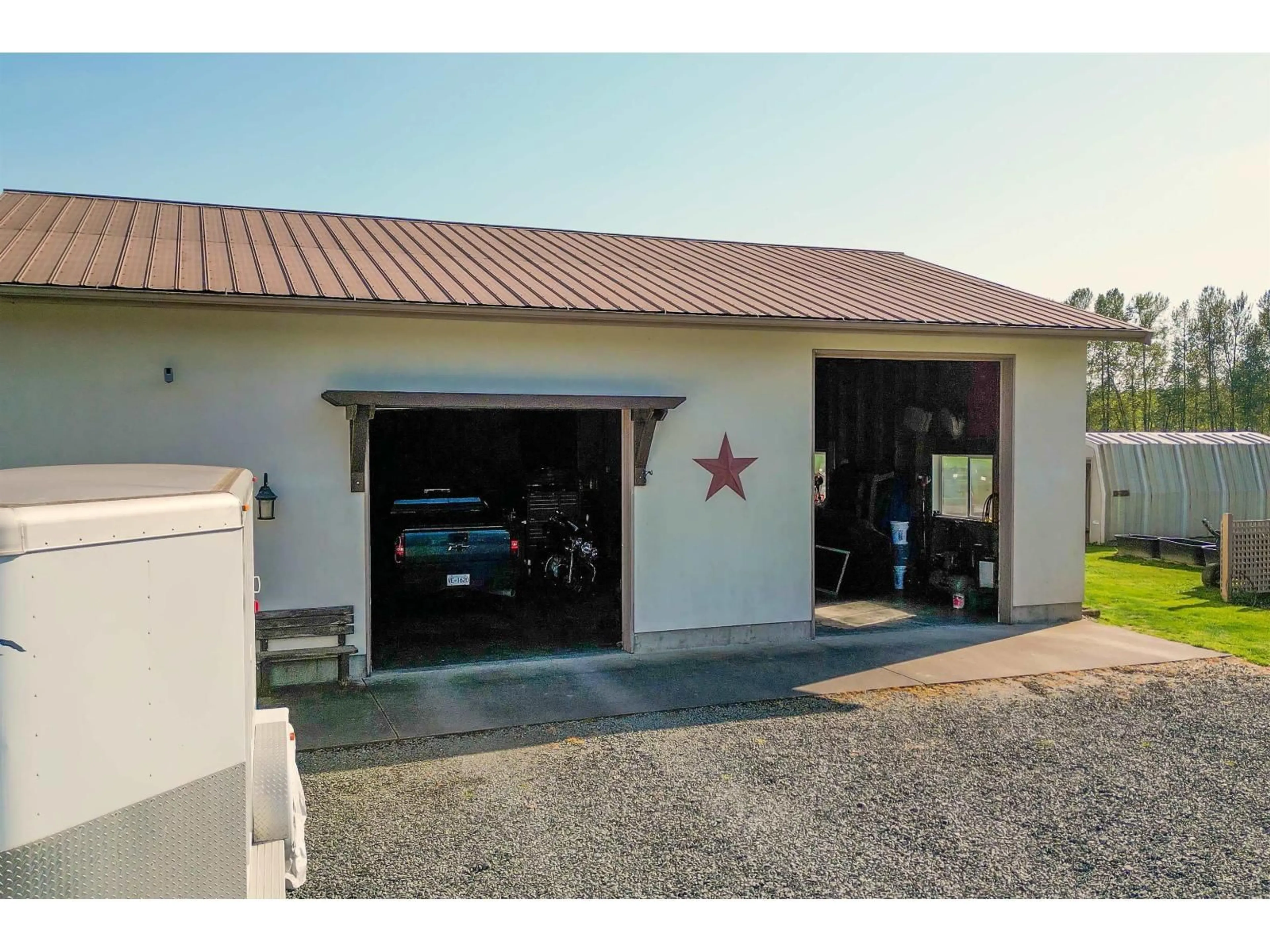Indoor garage for 4982 LIMBERT ROAD, Agassiz British Columbia V0M1A3