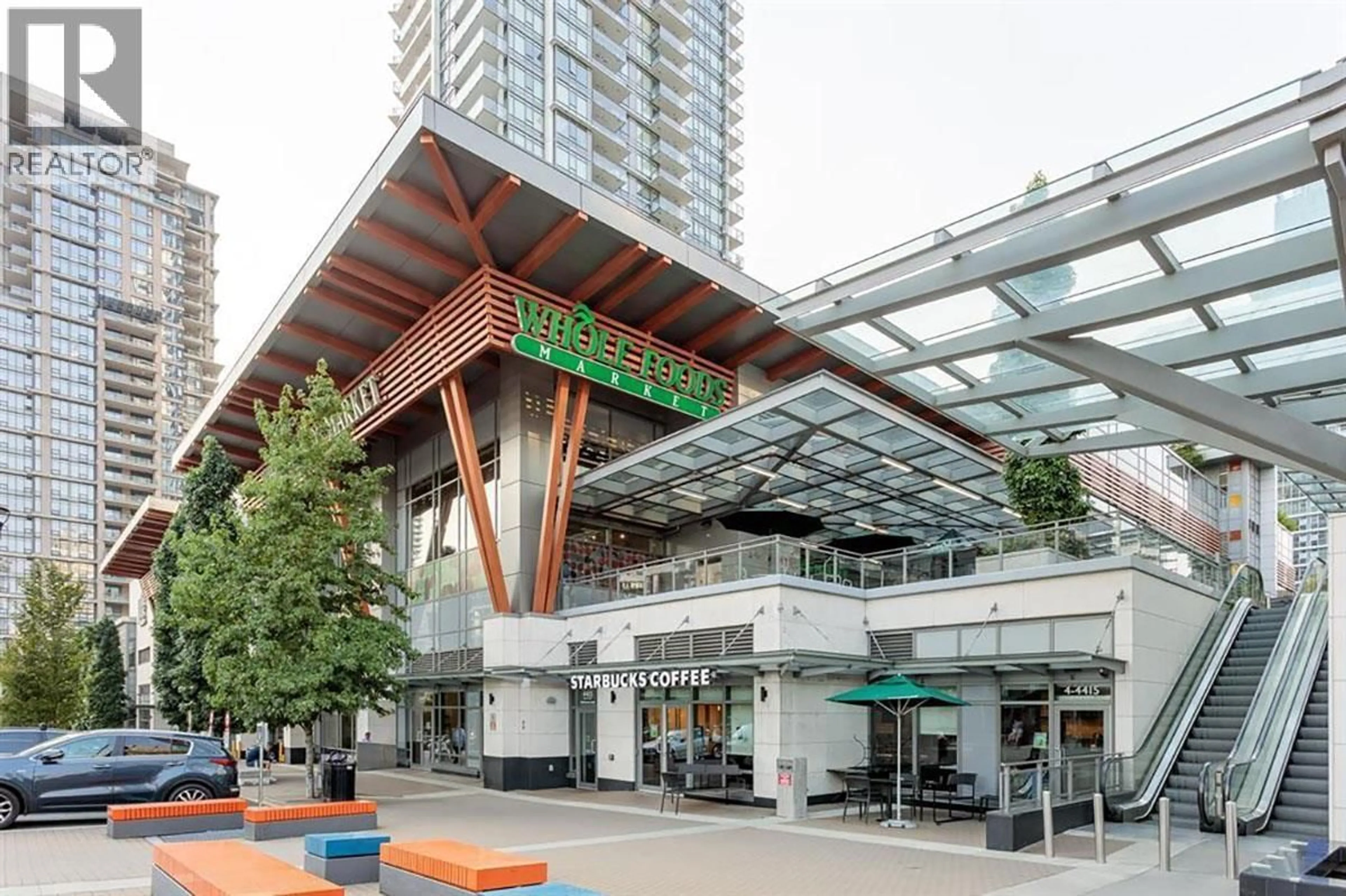 Patio, street for 3004 - 4485 SKYLINE DRIVE, Burnaby British Columbia V5C0J2