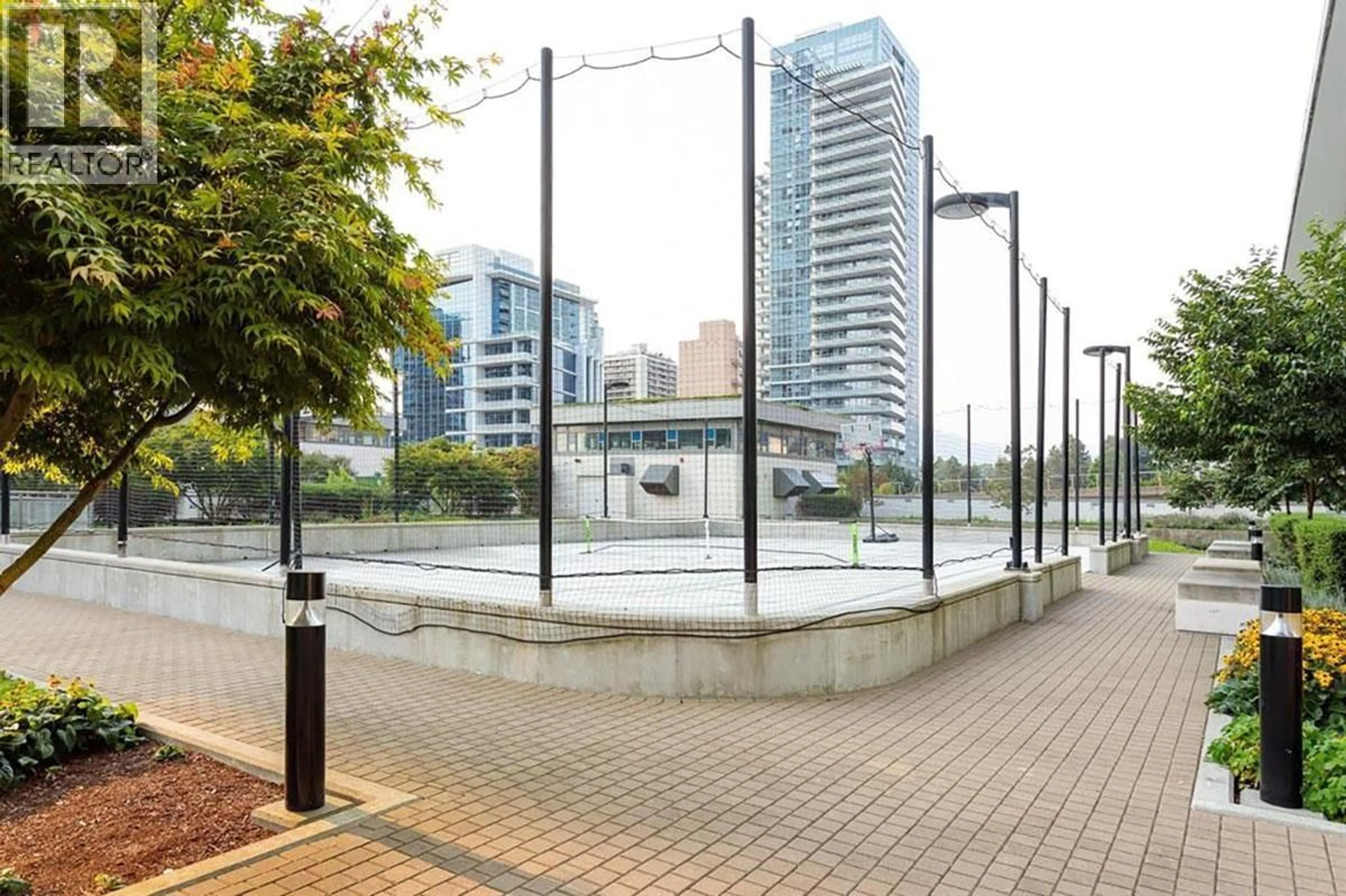 Patio, street for 3004 - 4485 SKYLINE DRIVE, Burnaby British Columbia V5C0J2