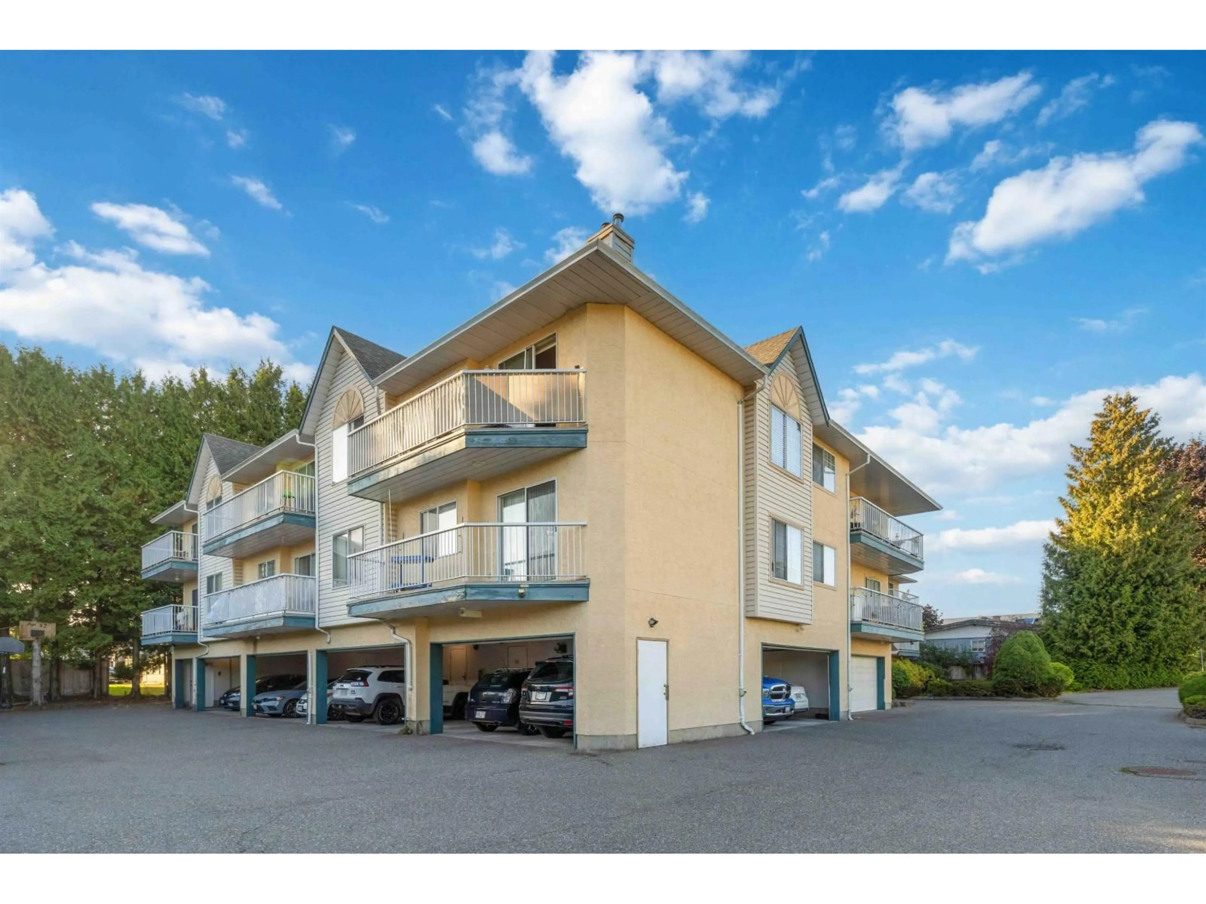 Unknown for 206 - 2567 VICTORIA STREET, Abbotsford British Columbia V2T2T4