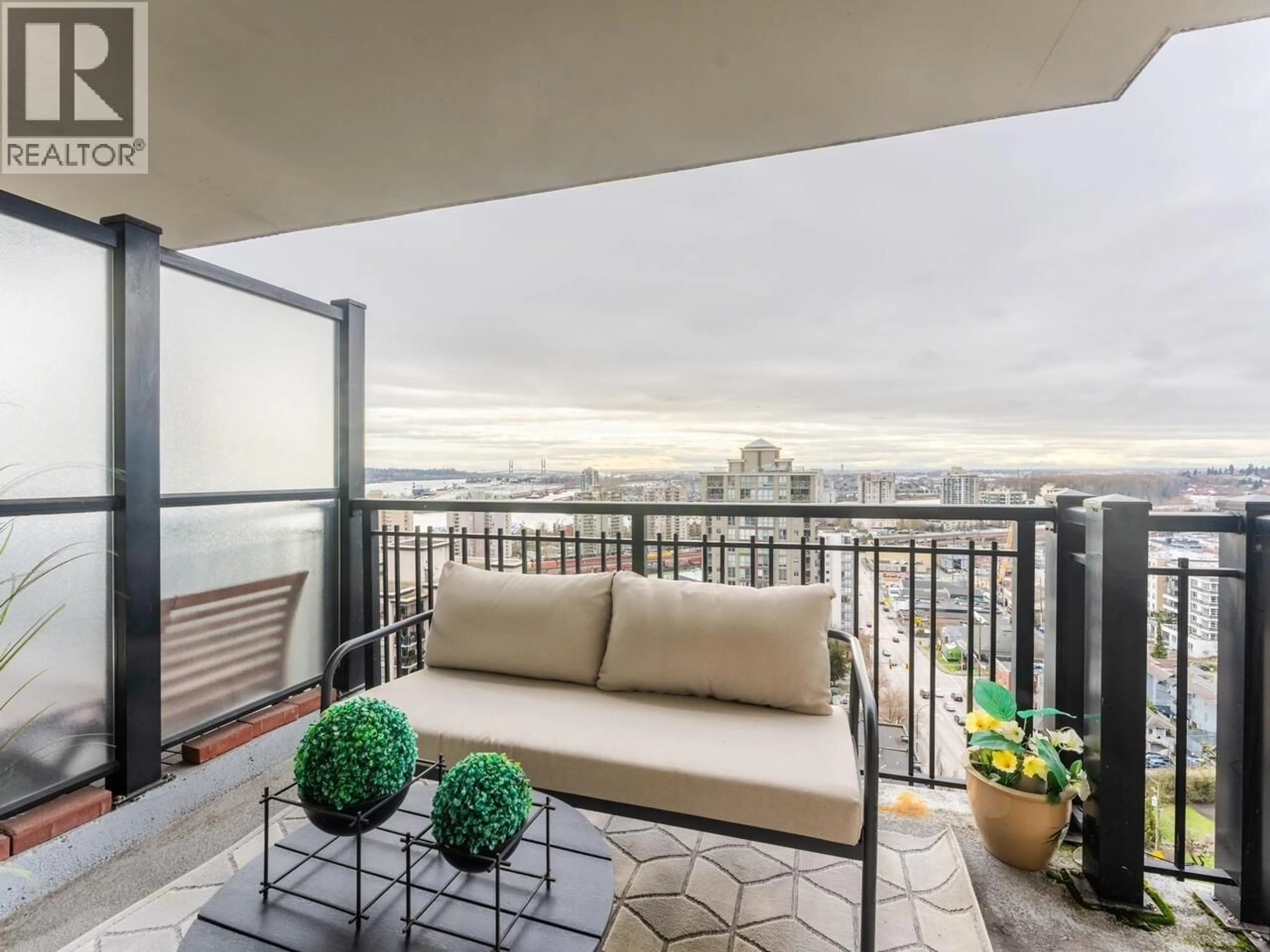 Balcony in the apartment, unknown for 1402 - 814 ROYAL AVENUE, New Westminster British Columbia V5Z1A6