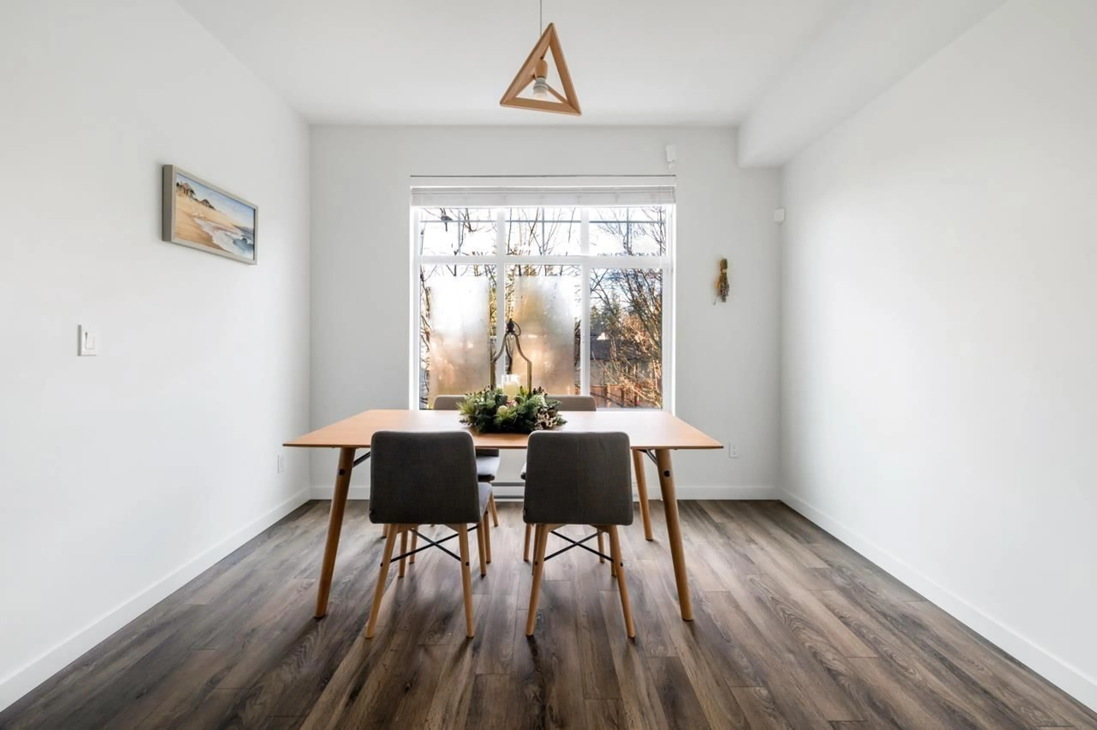 Dining room, wood/laminate floor for 39 - 15268 28 AVENUE, Surrey British Columbia V4P0E8