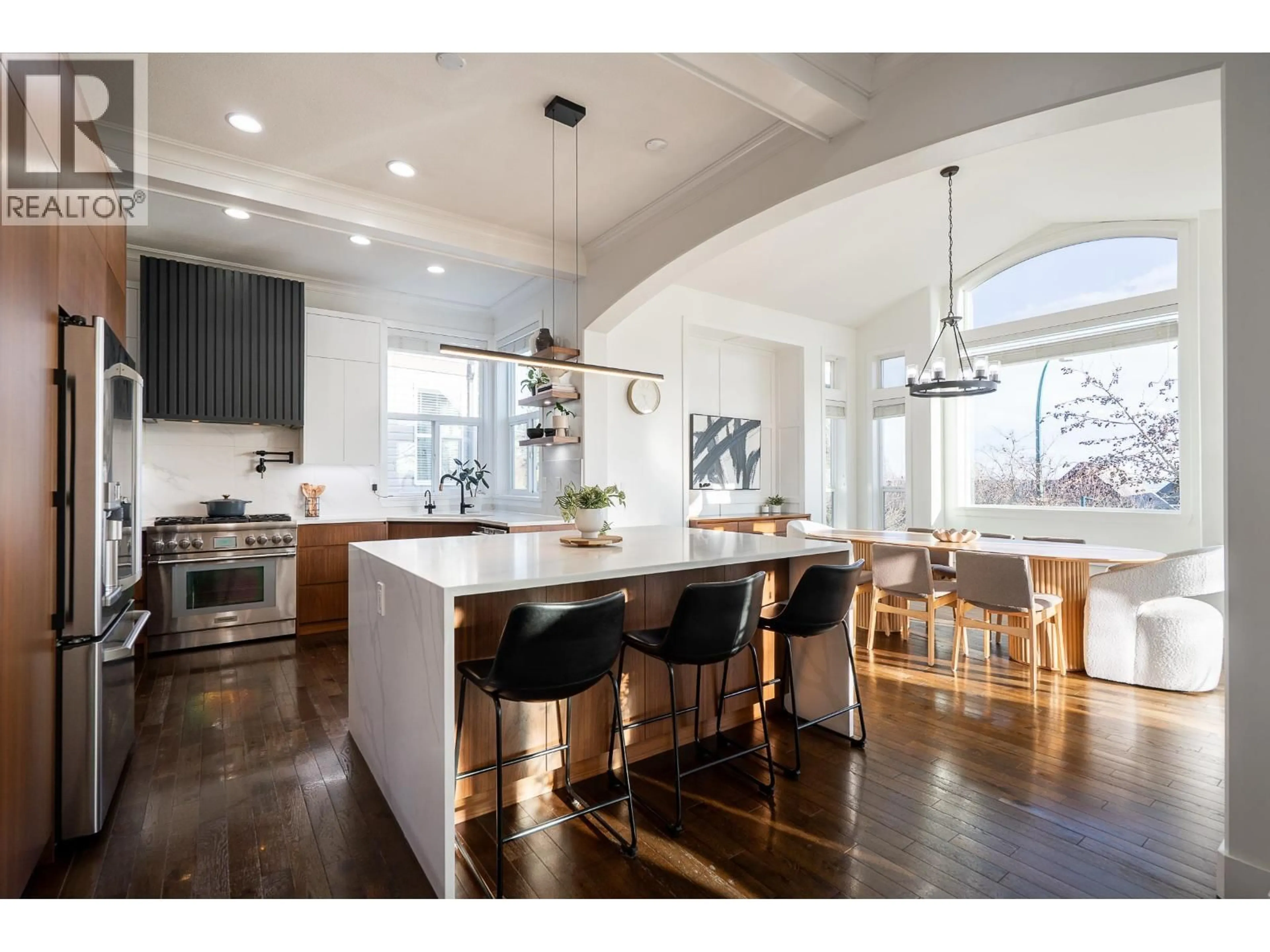 Open concept kitchen, unknown for 1312 FIFESHIRE STREET, Coquitlam British Columbia V3E0C8