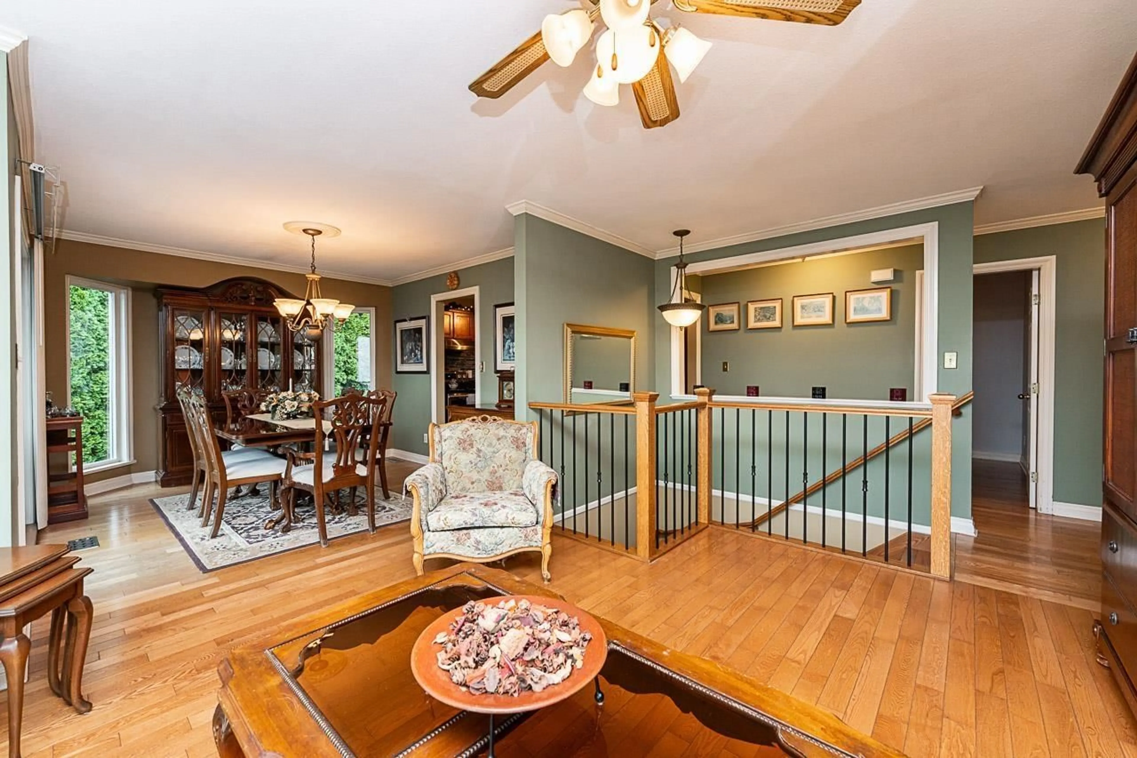 Unknown for 2259 MOUNTAIN DRIVE, Abbotsford British Columbia V3G1E4