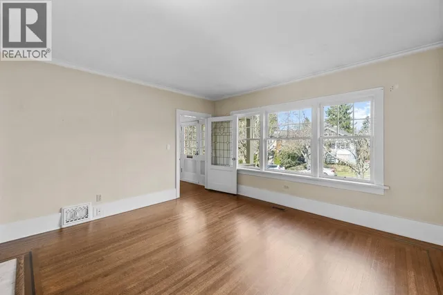4278 12TH AVENUE, Vancouver 2