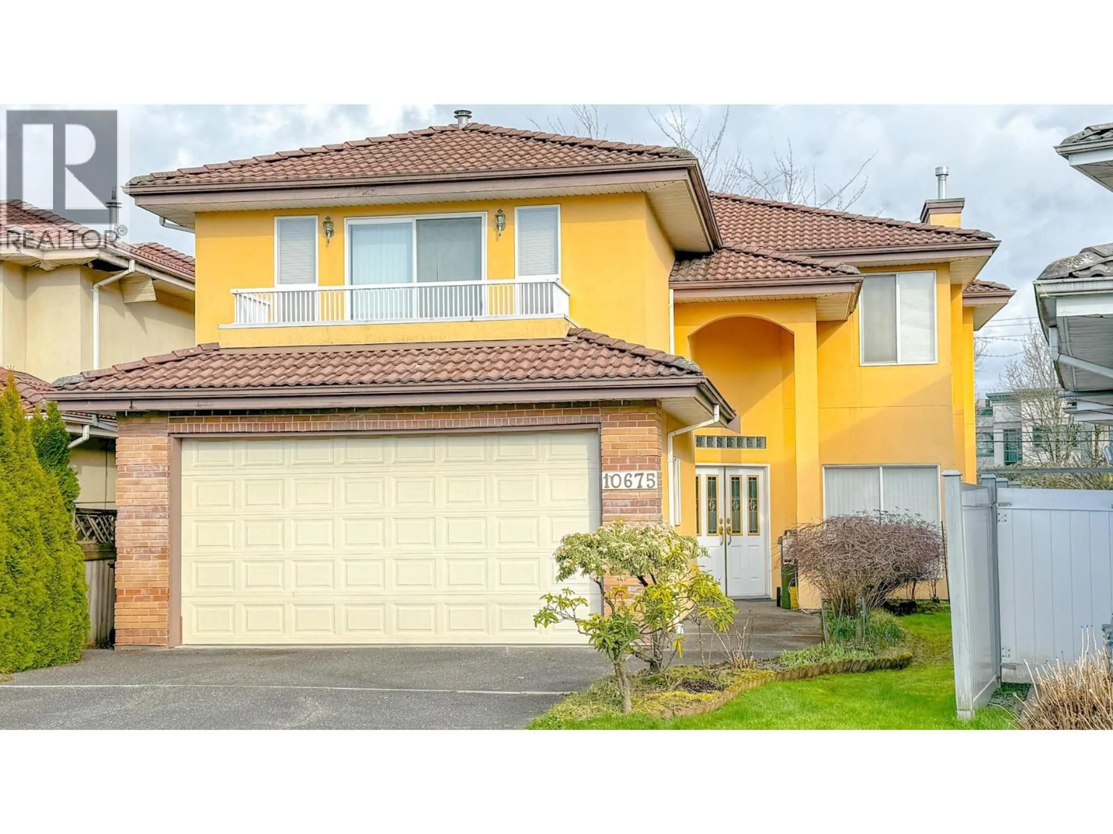 Home with vinyl exterior material, street for 10675 MCKESSOCK PLACE, Richmond British Columbia V6X3Y3