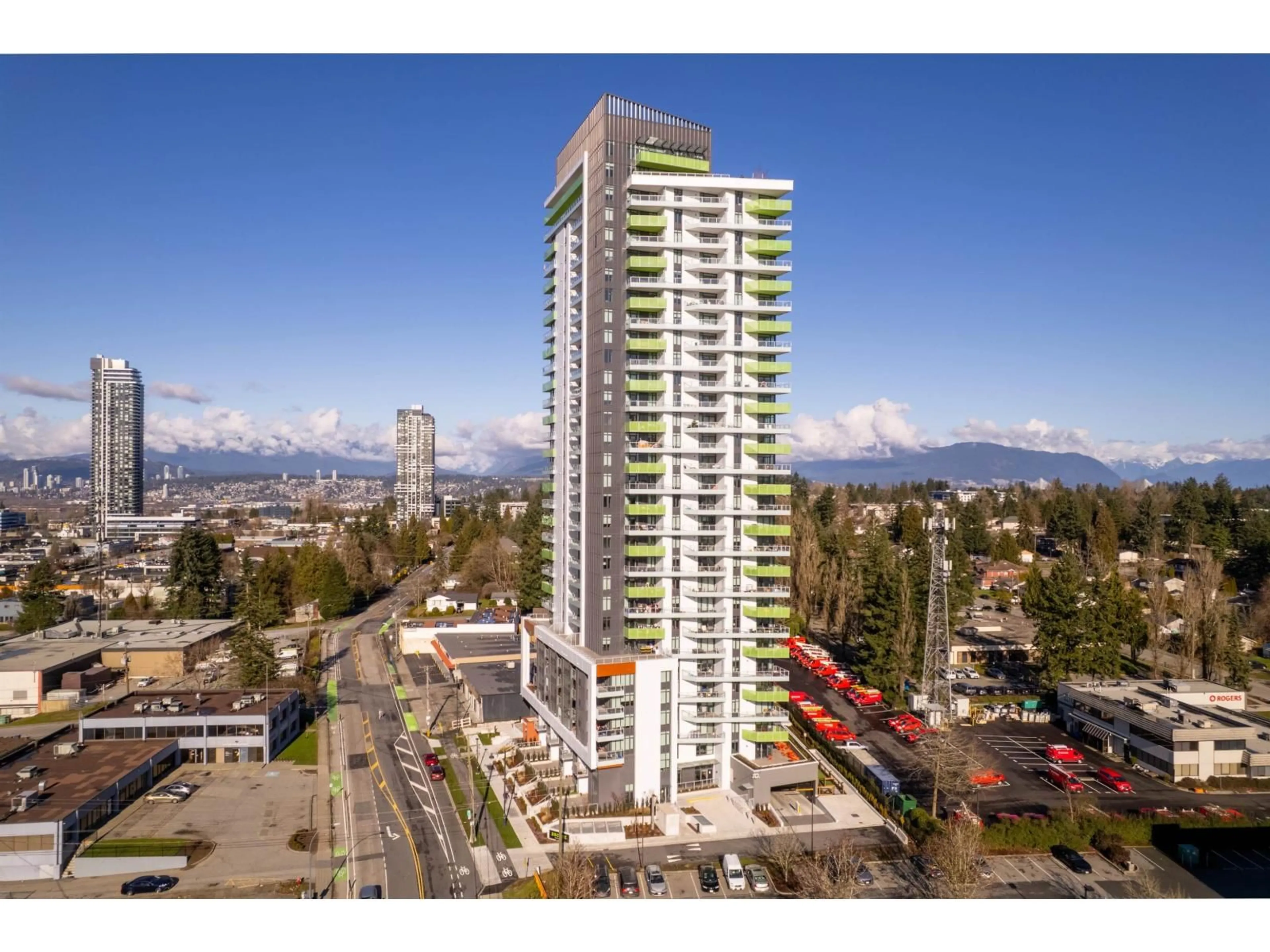 A pic from outside/outdoor area/front of a property/back of a property/a pic from drone, unknown for 1104 - 10428 WHALLEY BOULEVARD, Surrey British Columbia V3T0W2