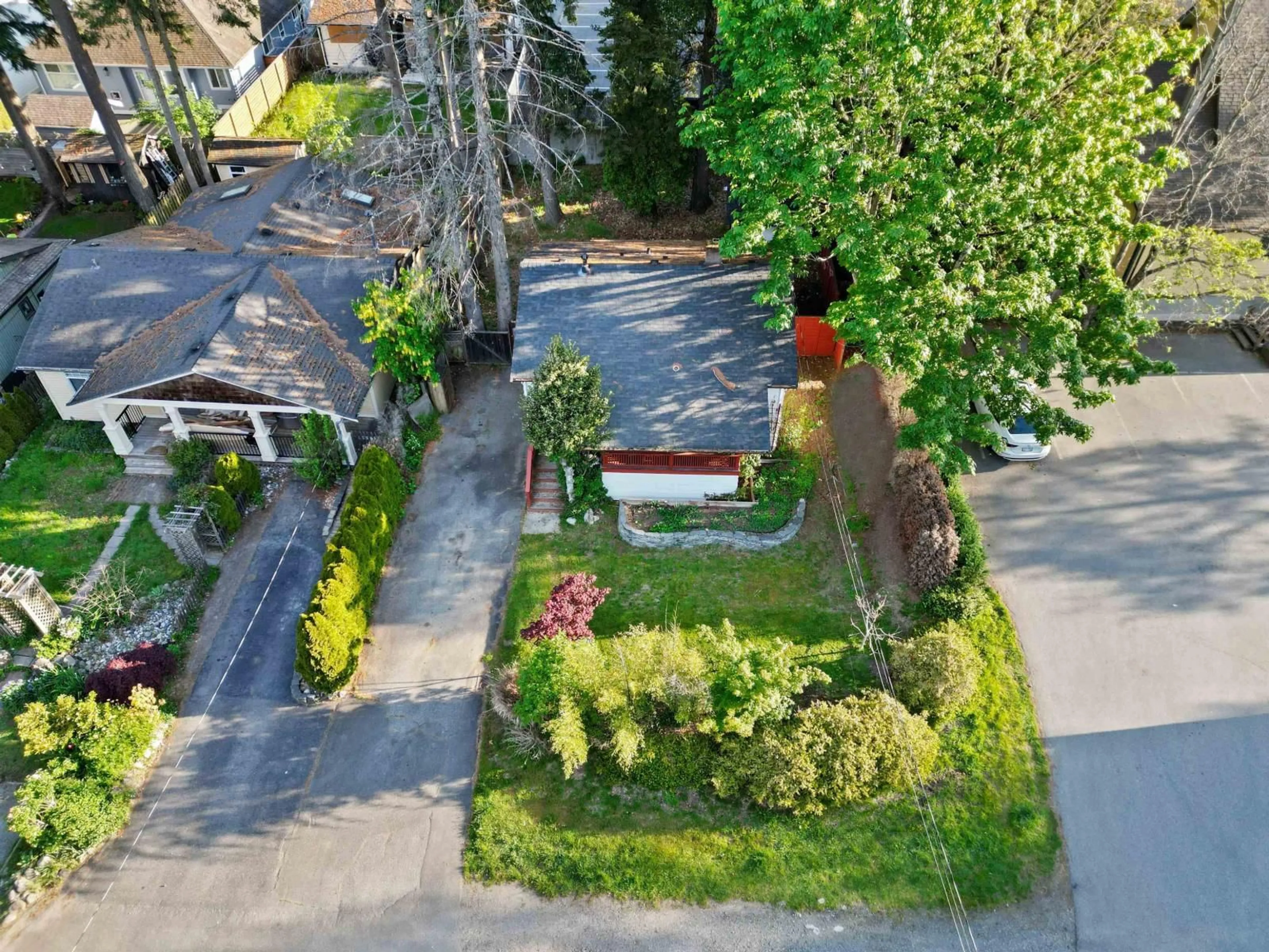 A pic from outside/outdoor area/front of a property/back of a property/a pic from drone, street for 12775 15A AVENUE, Surrey British Columbia V4A1L9