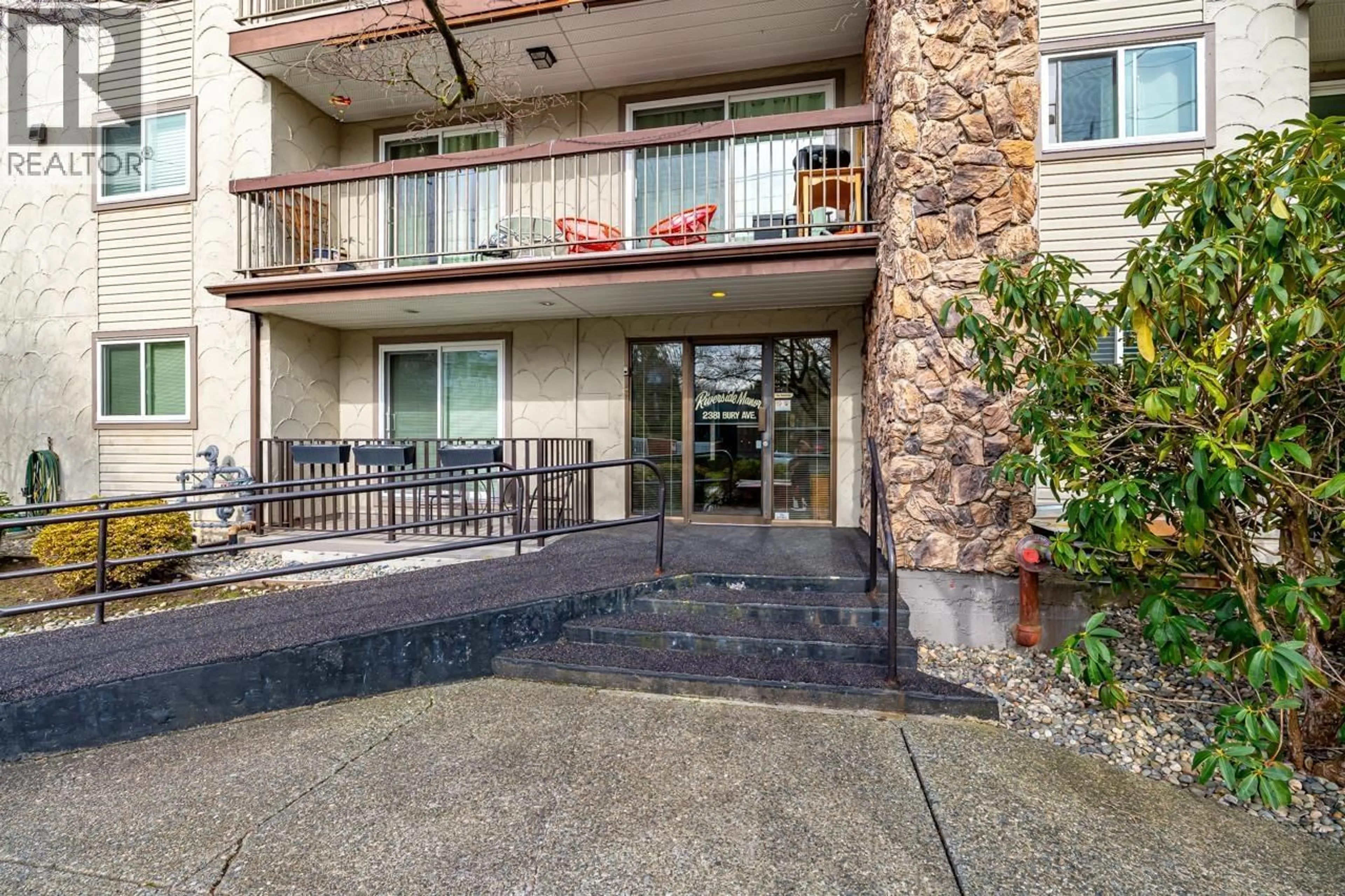 Patio, unknown for 213 - 2381 BURY AVENUE, Port Coquitlam British Columbia V3C1Z9