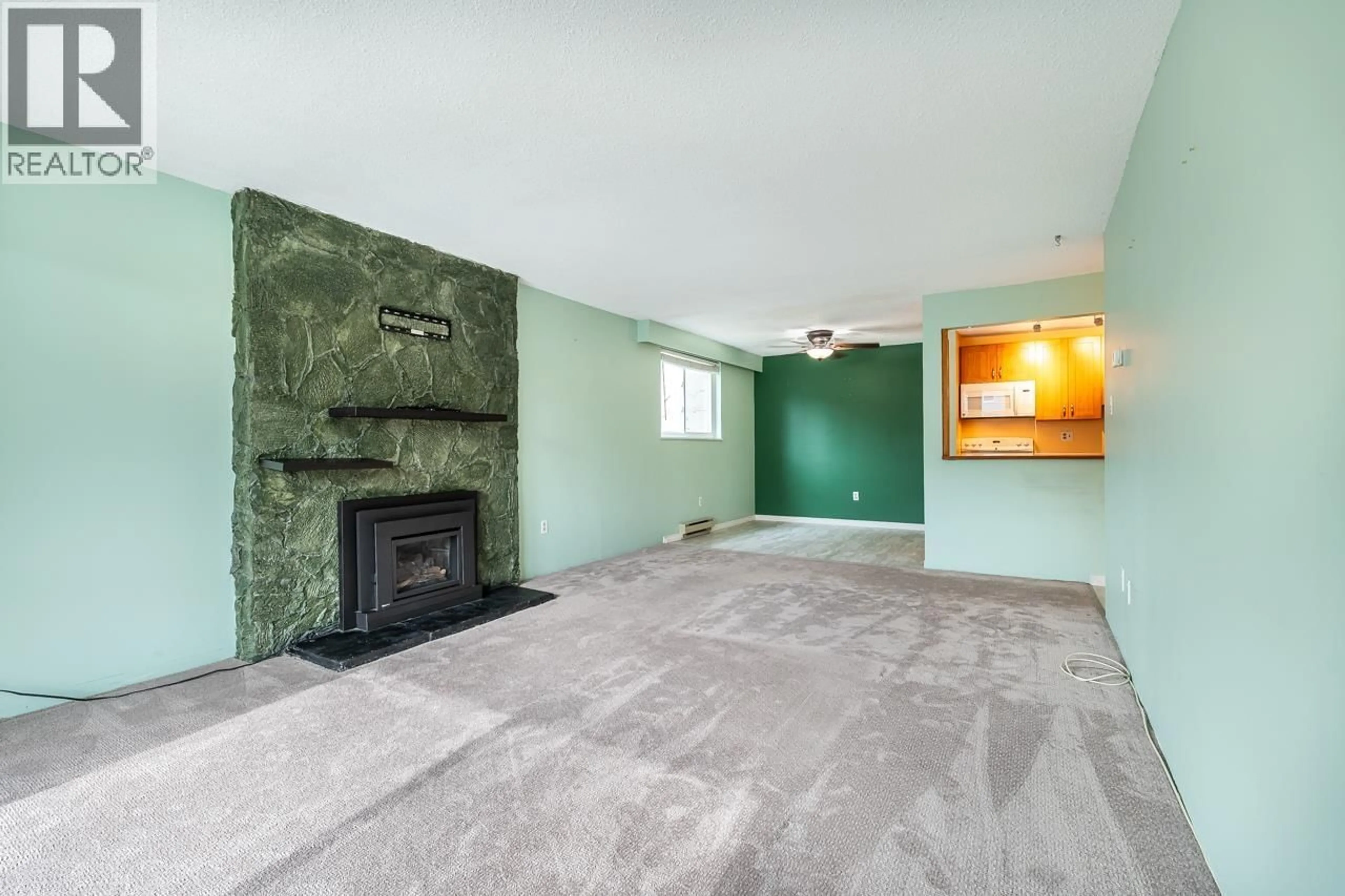 A pic of a room for 213 - 2381 BURY AVENUE, Port Coquitlam British Columbia V3C1Z9