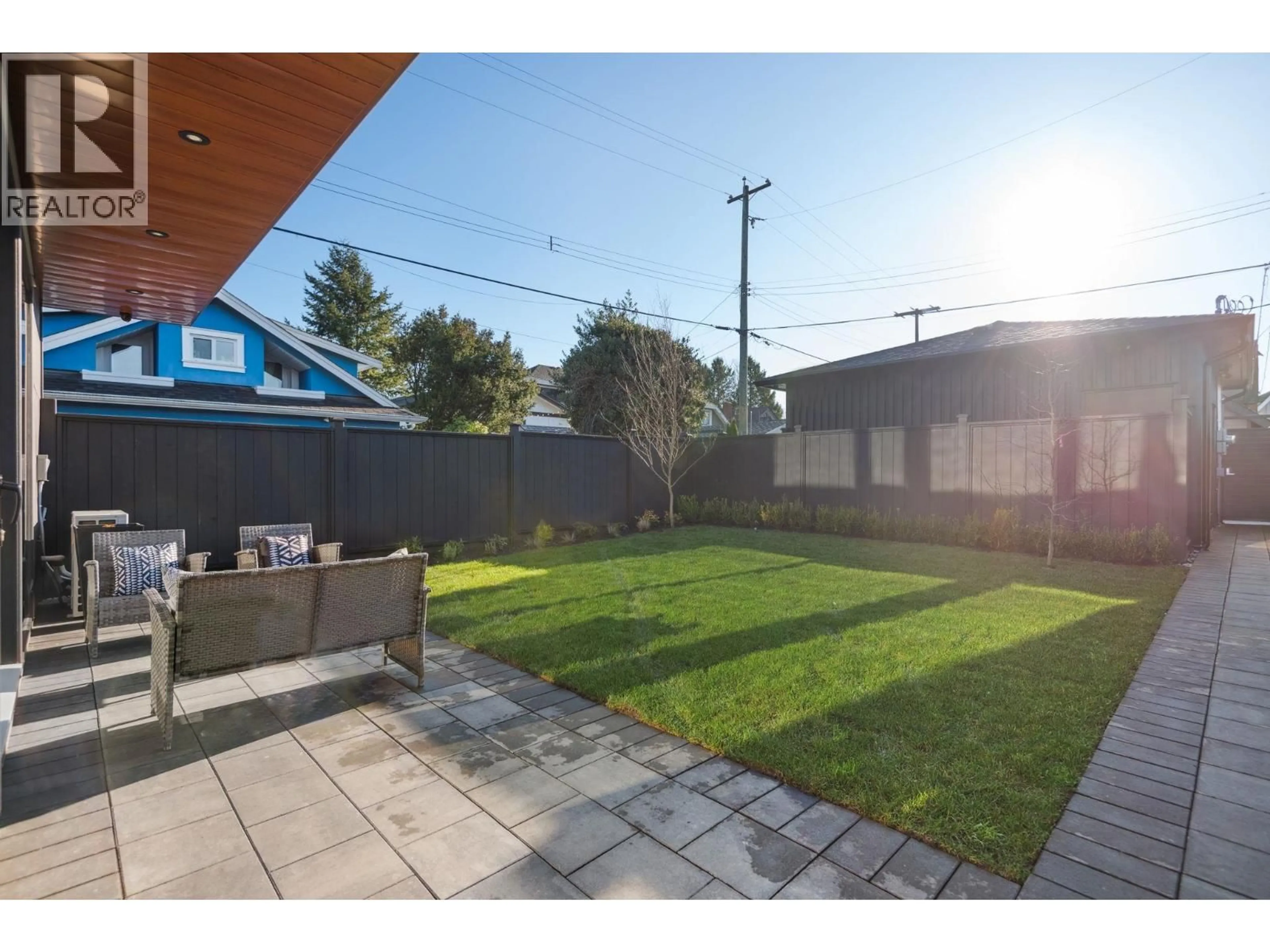 A pic from outside/outdoor area/front of a property/back of a property/a pic from drone, street for 2 - 3620 20TH AVENUE, Vancouver British Columbia V6S1E8