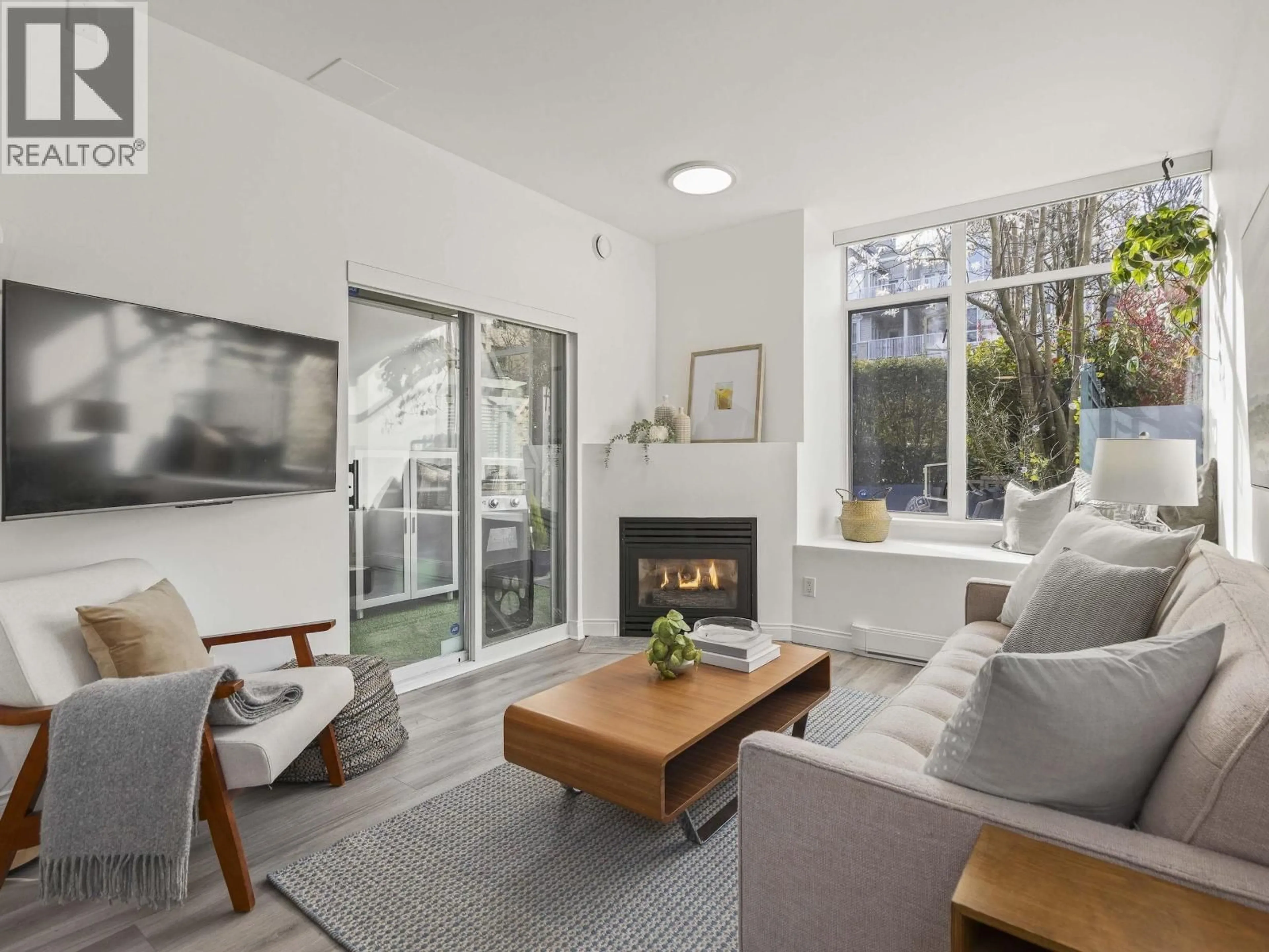 Living room with furniture, unknown for 103 - 2028 11TH AVENUE, Vancouver British Columbia V6J2C9