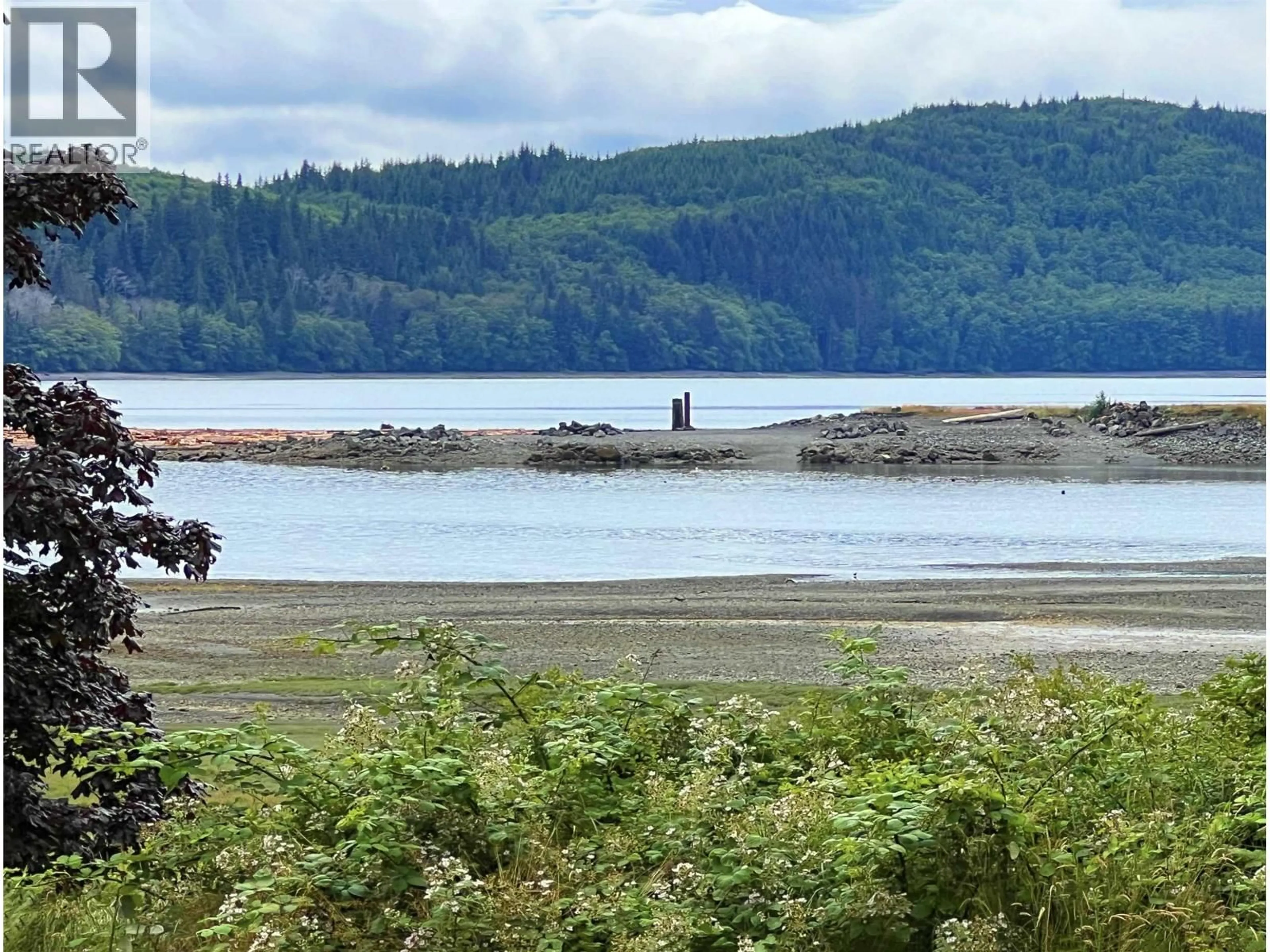 Blurry image for 811 OCEANVIEW DRIVE, Daajing Giids City British Columbia V0T1S0