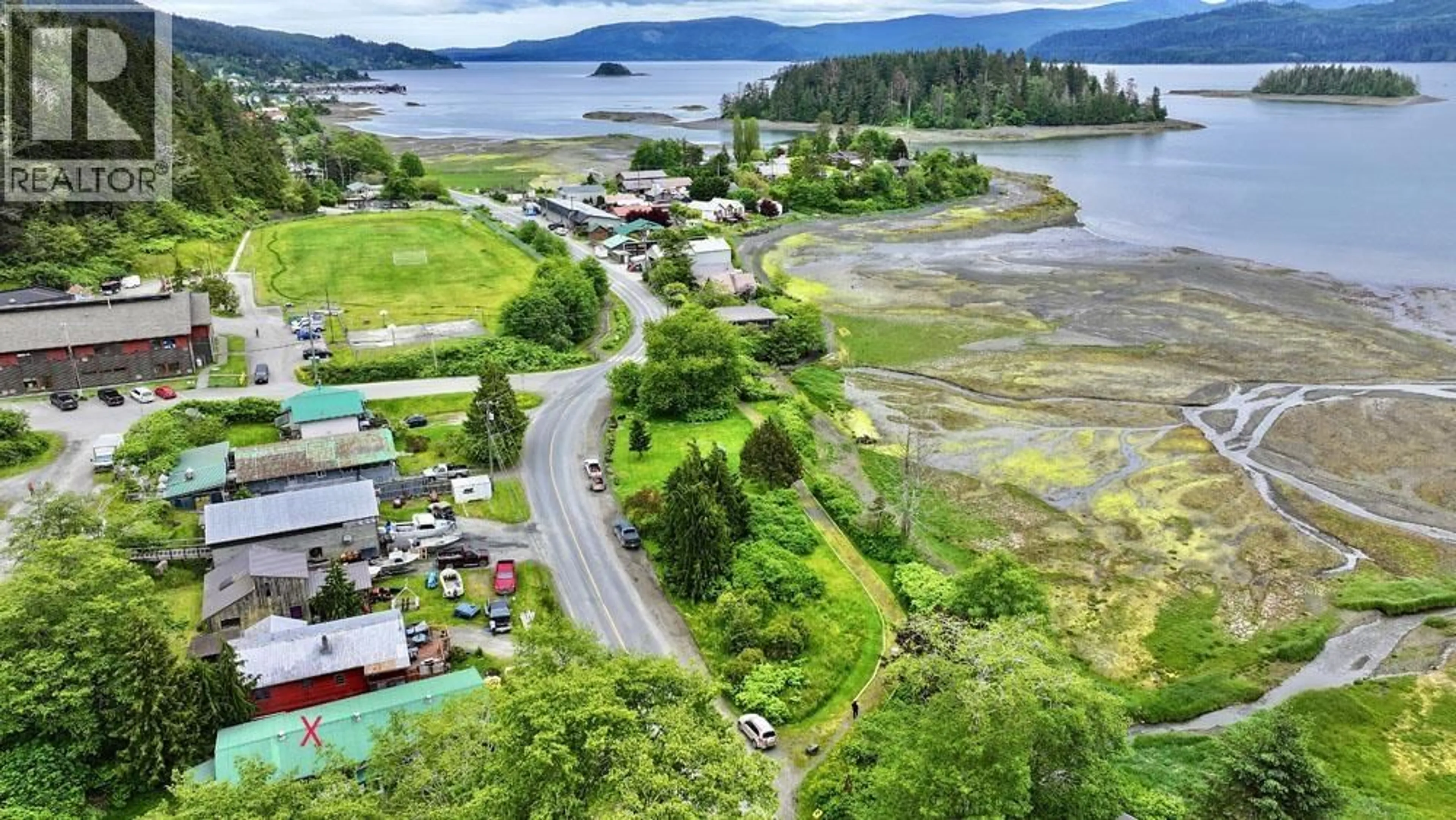 A pic from outside/outdoor area/front of a property/back of a property/a pic from drone, water/lake/river/ocean view for 811 OCEANVIEW DRIVE, Daajing Giids City British Columbia V0T1S0