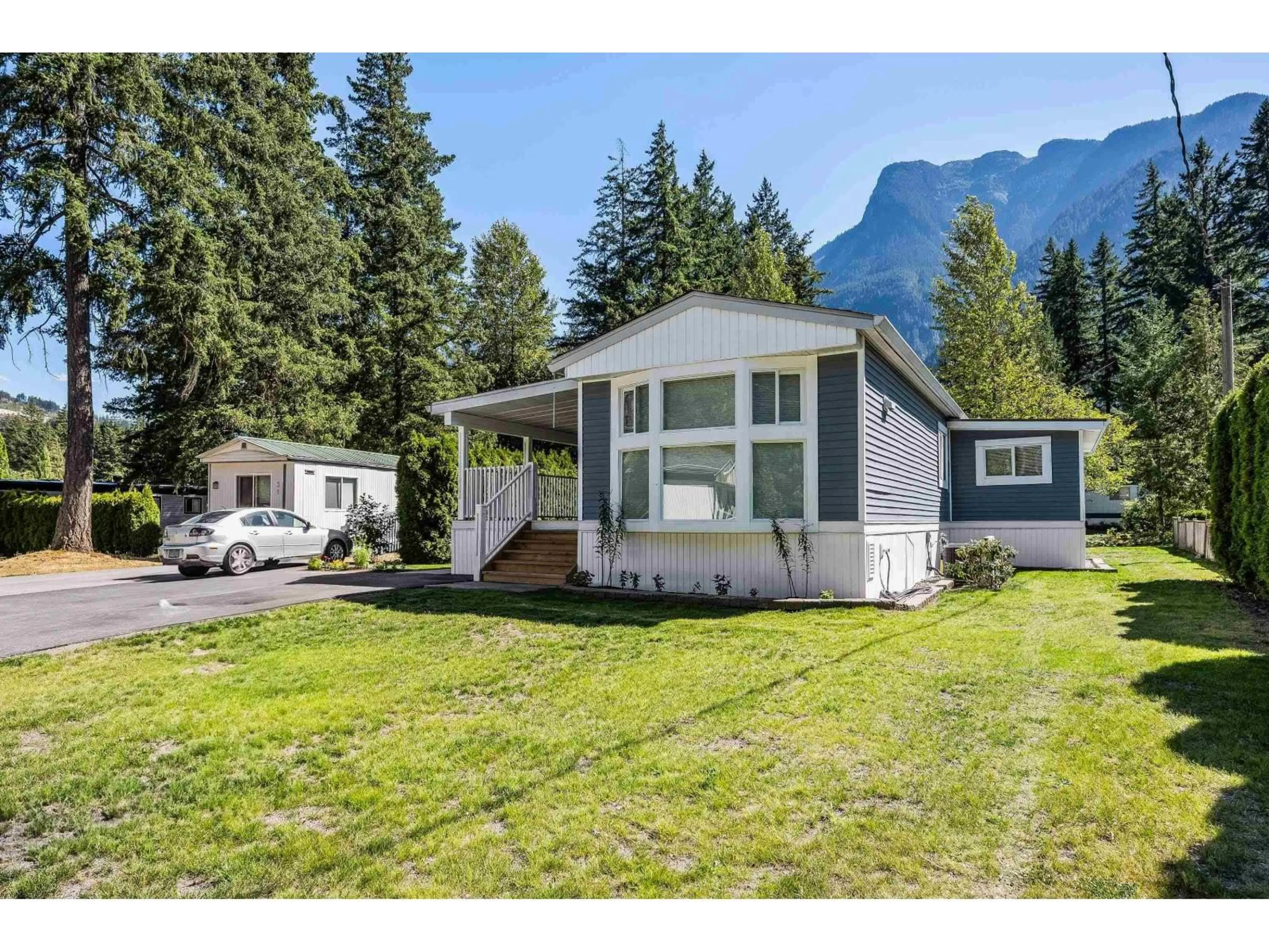 Home with vinyl exterior material, mountain view for 30 - 65367 KAWKAWA LAKE ROAD, Hope British Columbia V0X1L1