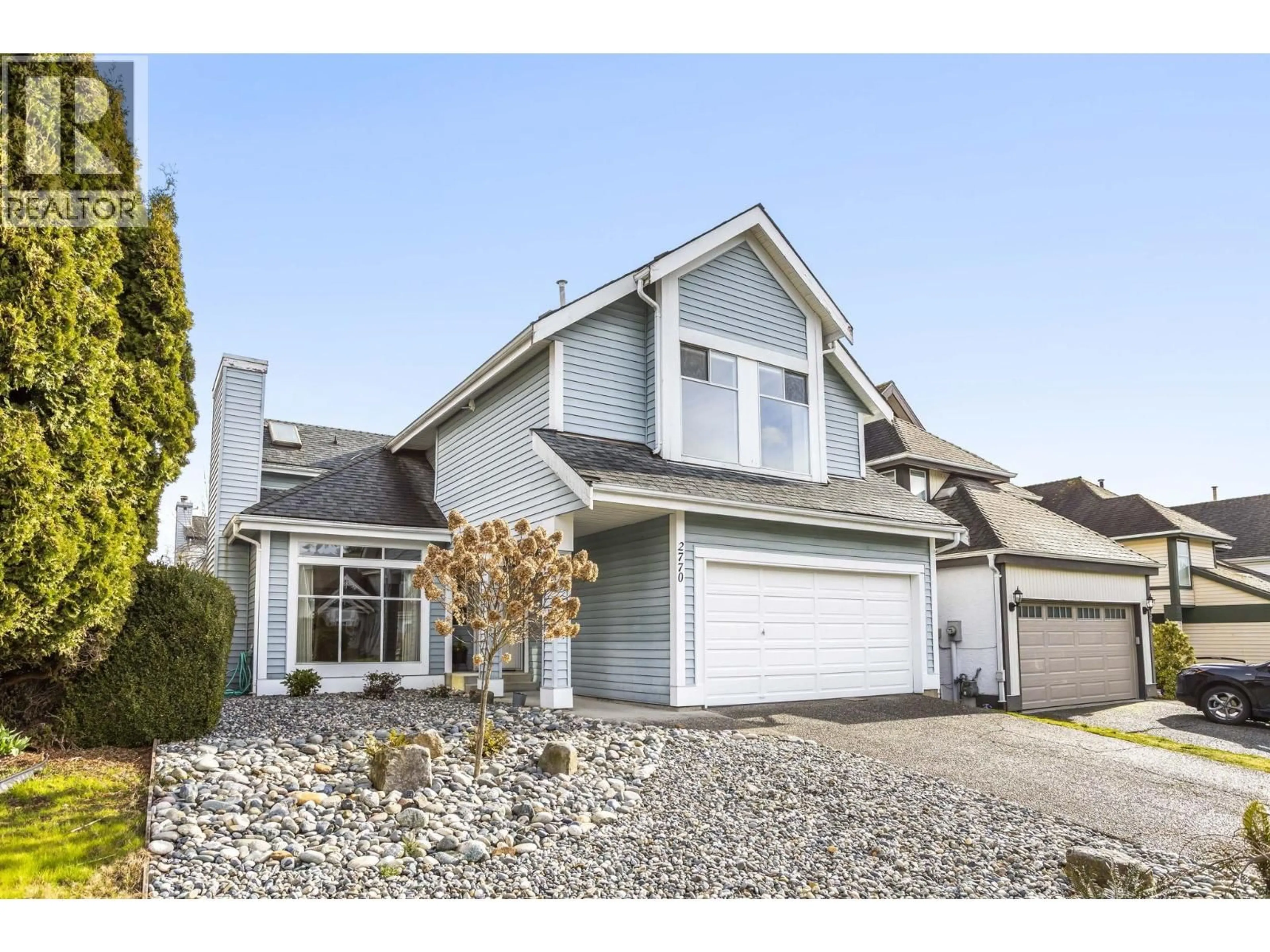 Home with vinyl exterior material, street for 2770 GOLDSTREAM CRESCENT, Coquitlam British Columbia V3C5G9