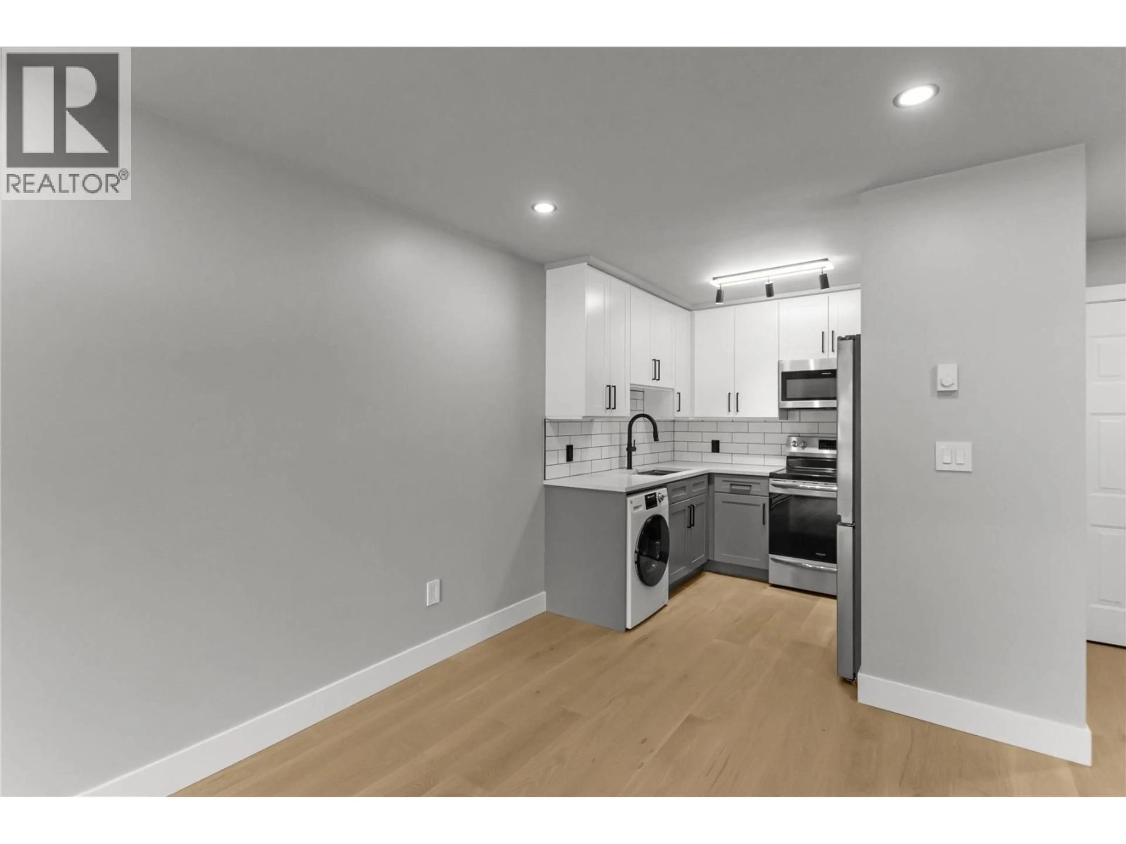 Unknown for 201 - 1948 COQUITLAM AVENUE, Port Coquitlam British Columbia V3B1J3