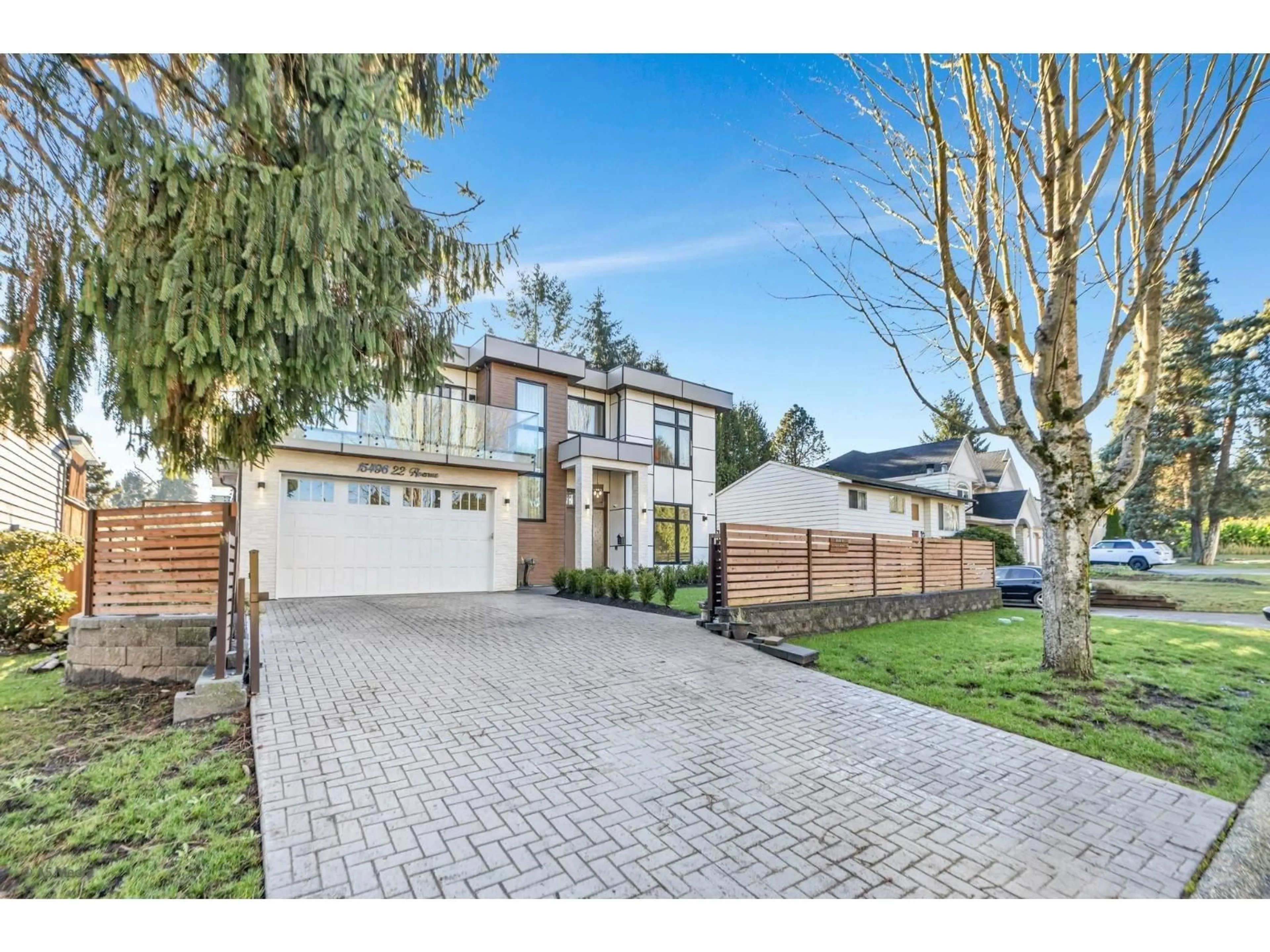Unknown for 15496 22 AVENUE, Surrey British Columbia V4A2C2