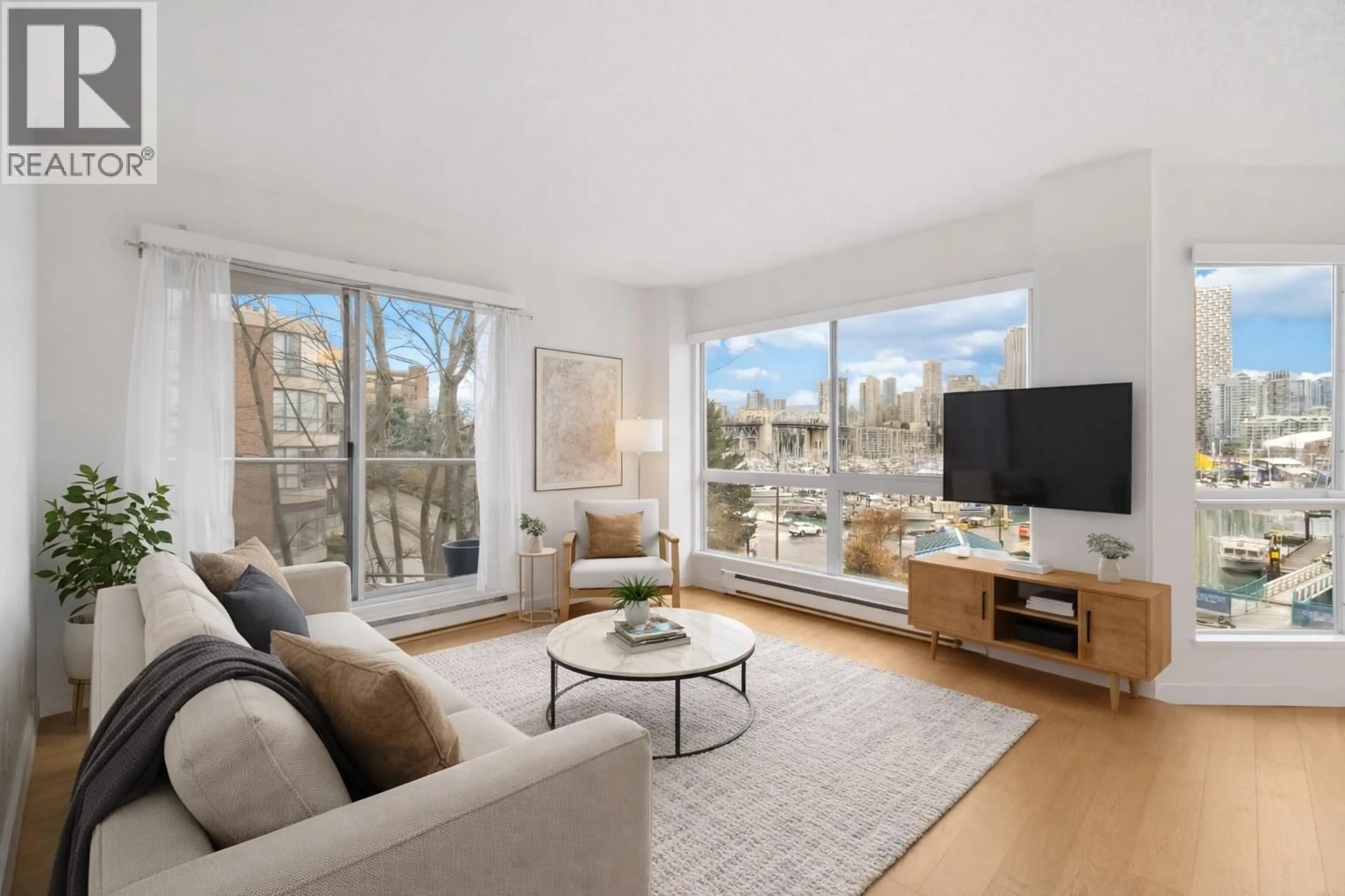 Living room with furniture, unknown for 406 - 1510 1ST AVENUE, Vancouver British Columbia V6J4S3