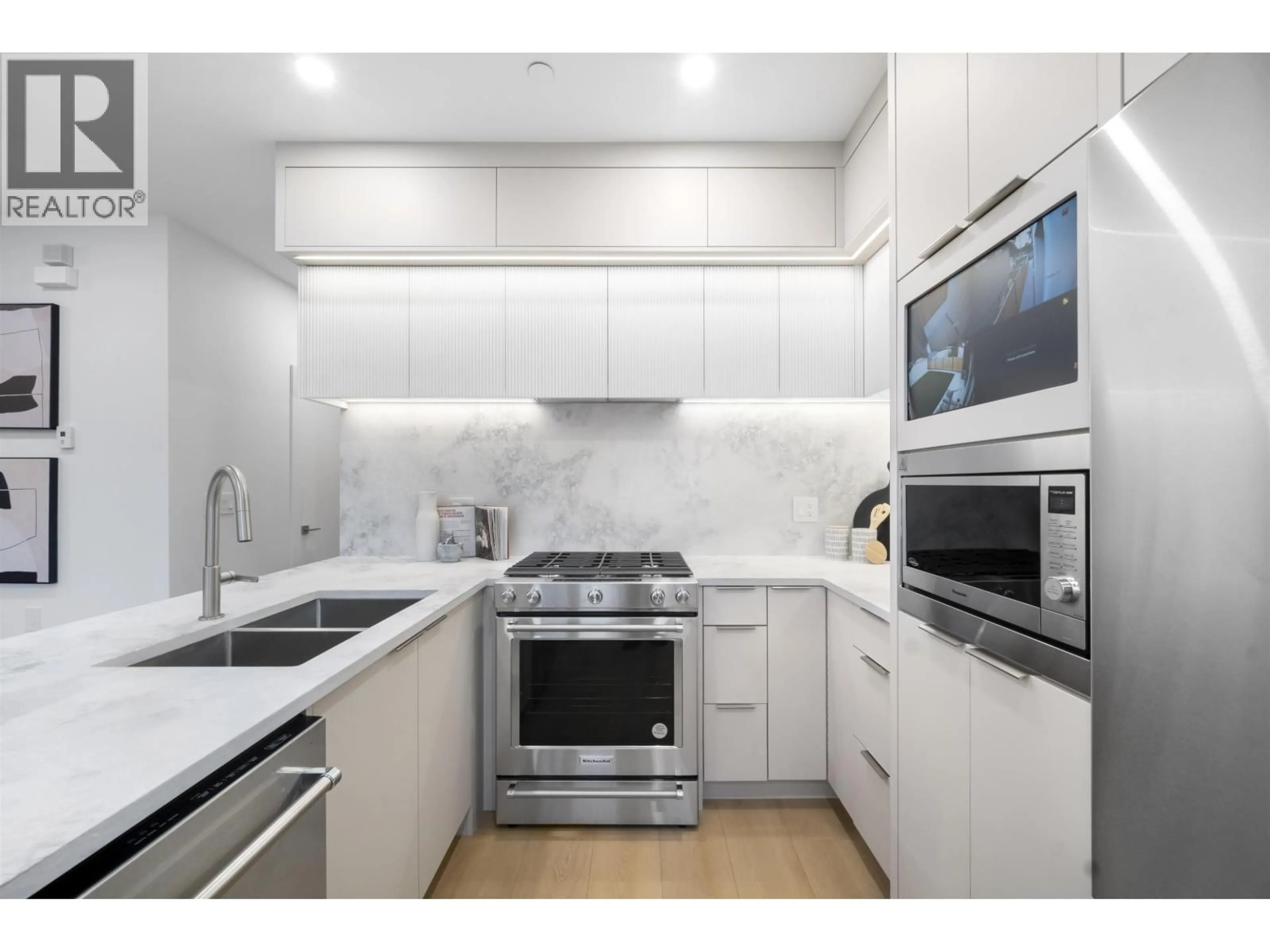 Unknown for 1 - 2386 45TH AVENUE, Vancouver British Columbia V5R1K3