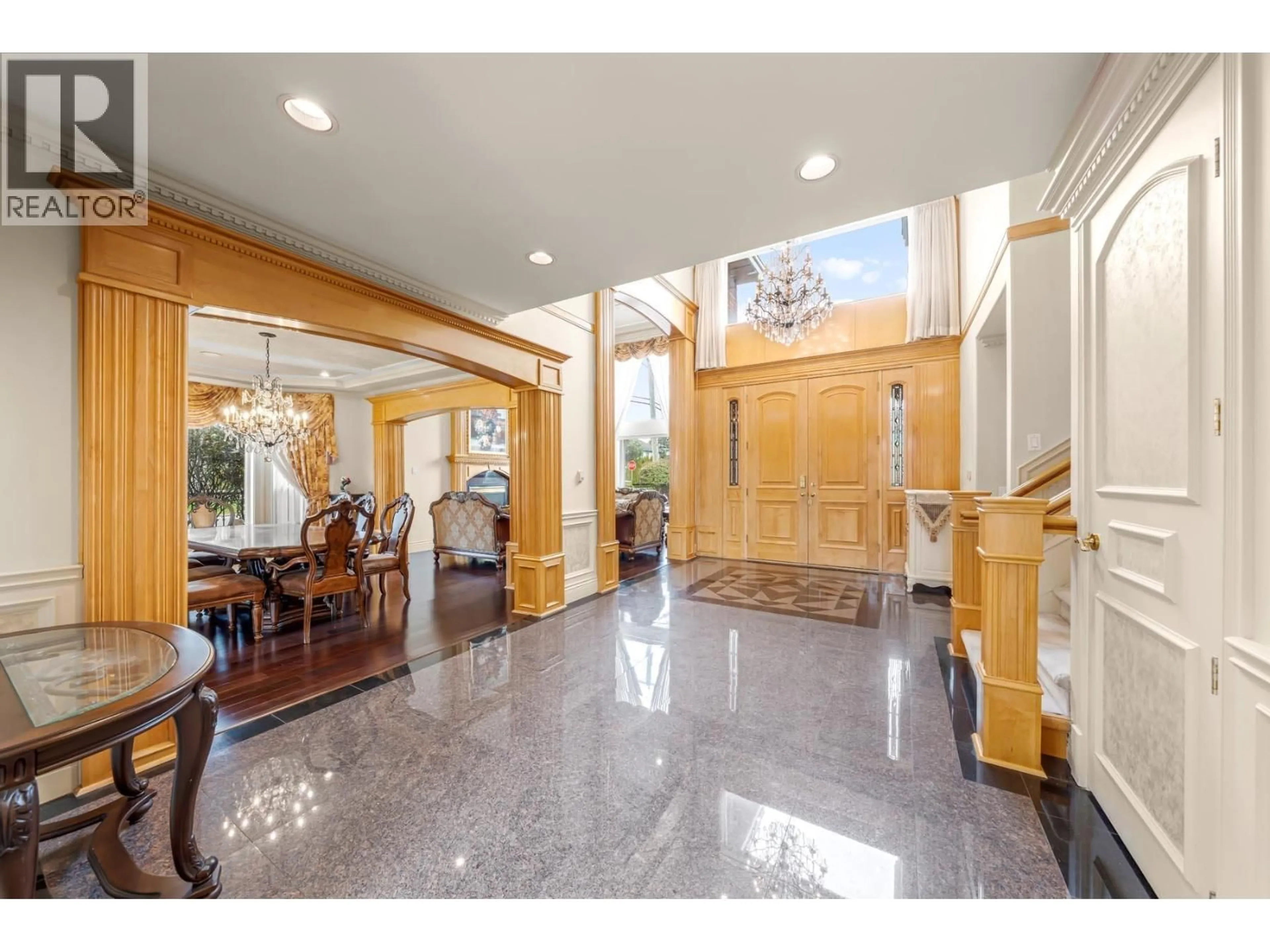 Lobby for 7460 BROADMOOR BOULEVARD, Richmond British Columbia V7A1A7