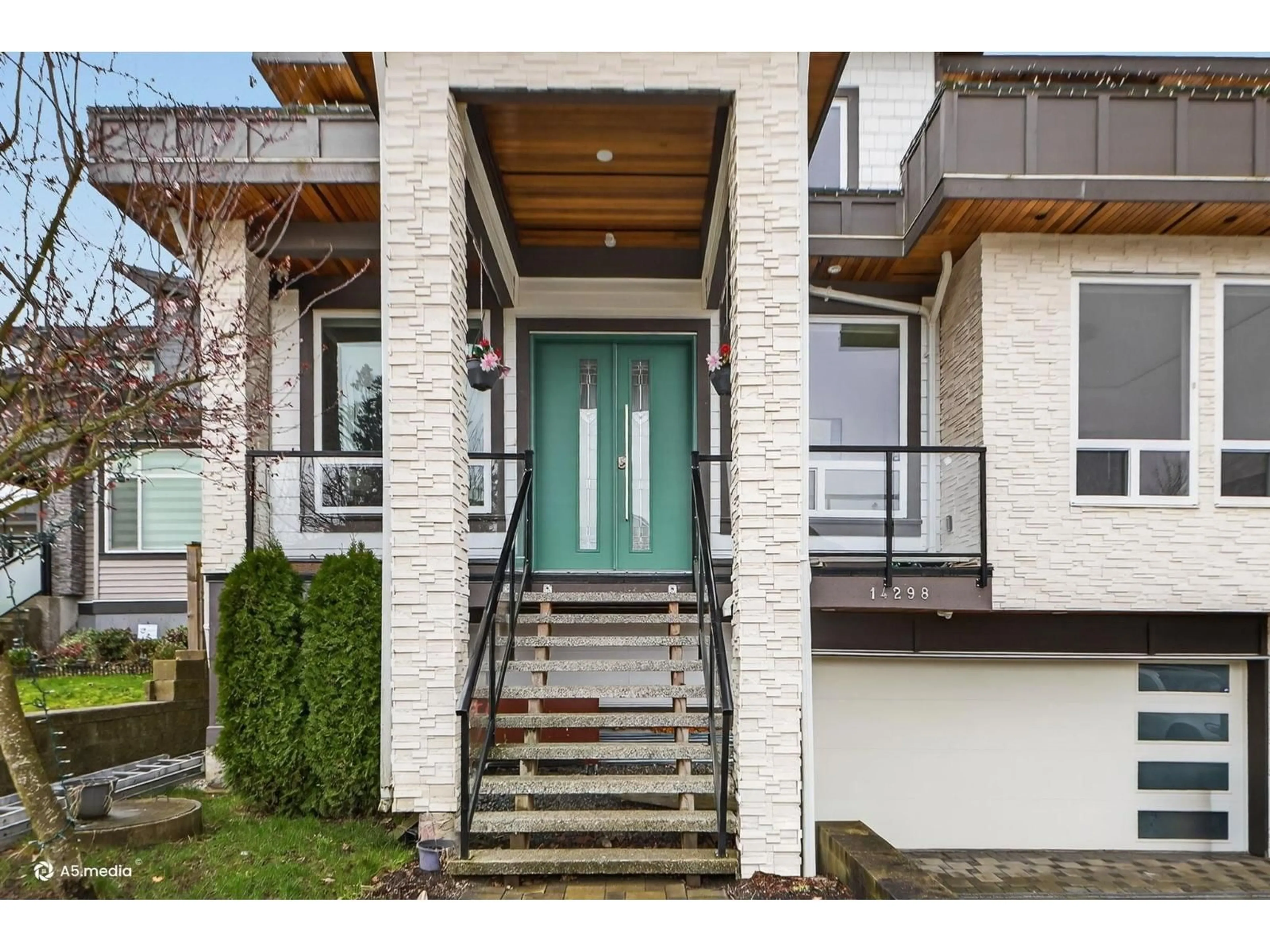 Unknown for 14298 62 AVENUE, Surrey British Columbia V3X0K5