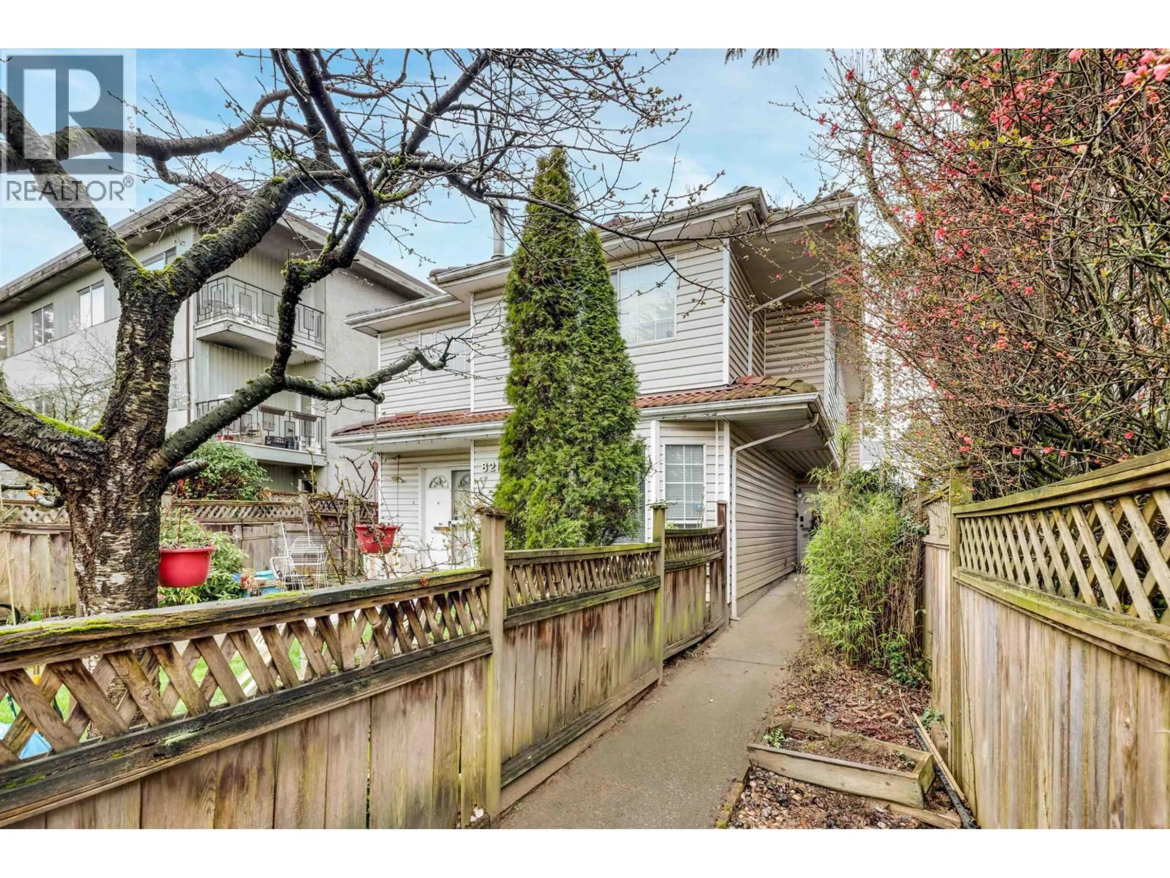 Unknown for 819 70TH AVENUE, Vancouver British Columbia V6P2X5