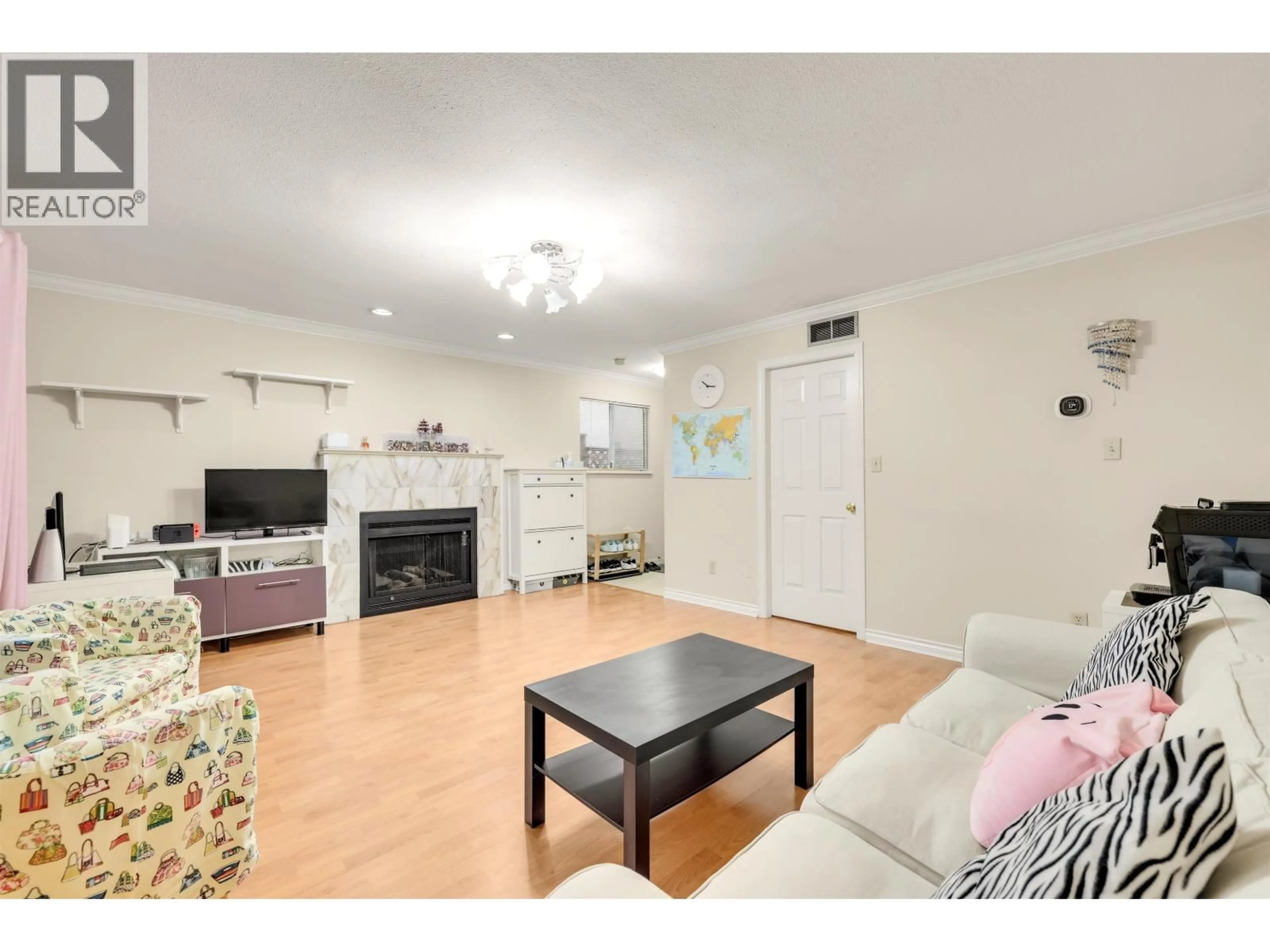 Unknown for 819 70TH AVENUE, Vancouver British Columbia V6P2X5