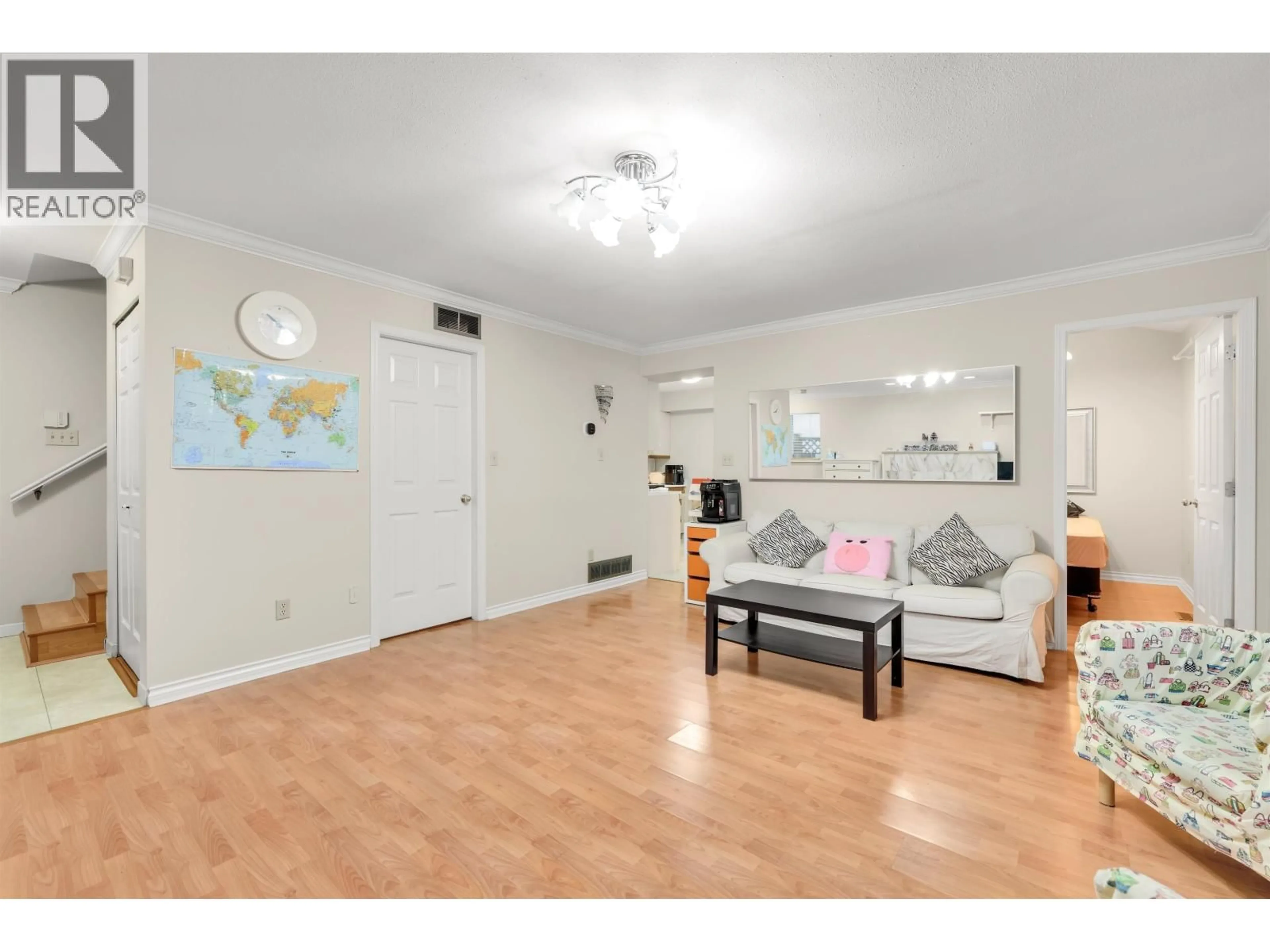 Unknown for 819 70TH AVENUE, Vancouver British Columbia V6P2X5