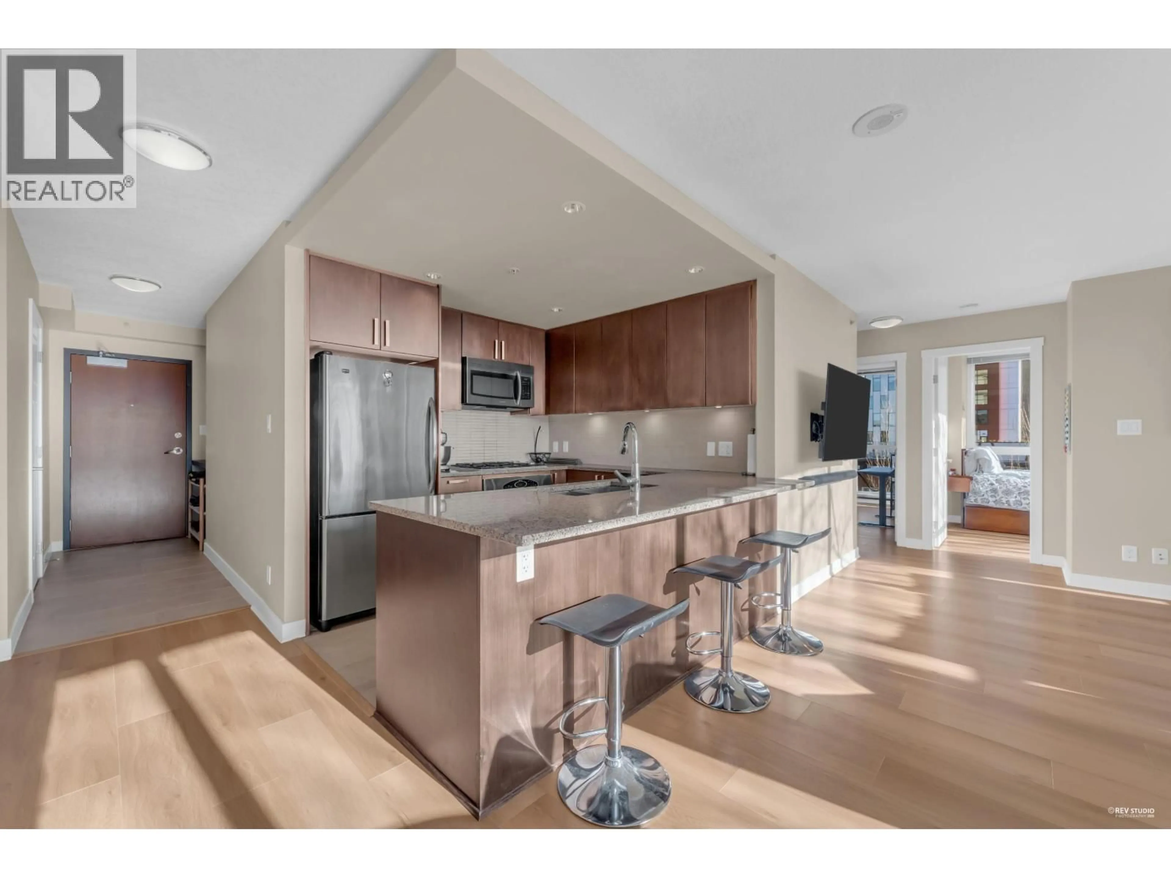 Open concept kitchen, unknown for 705 - 2978 GLEN DRIVE, Coquitlam British Columbia V3B0C3
