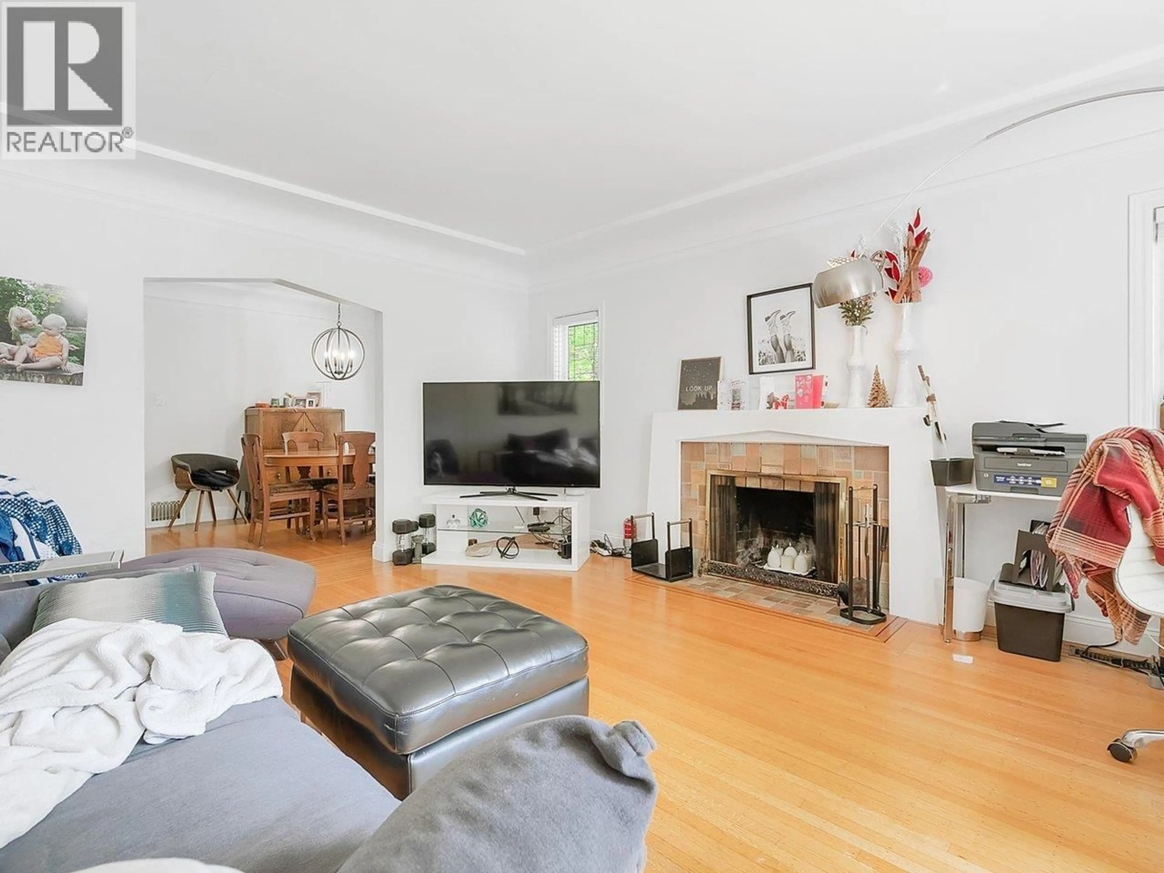 Living room with furniture, unknown for 2903 42ND AVENUE, Vancouver British Columbia V6N3G8