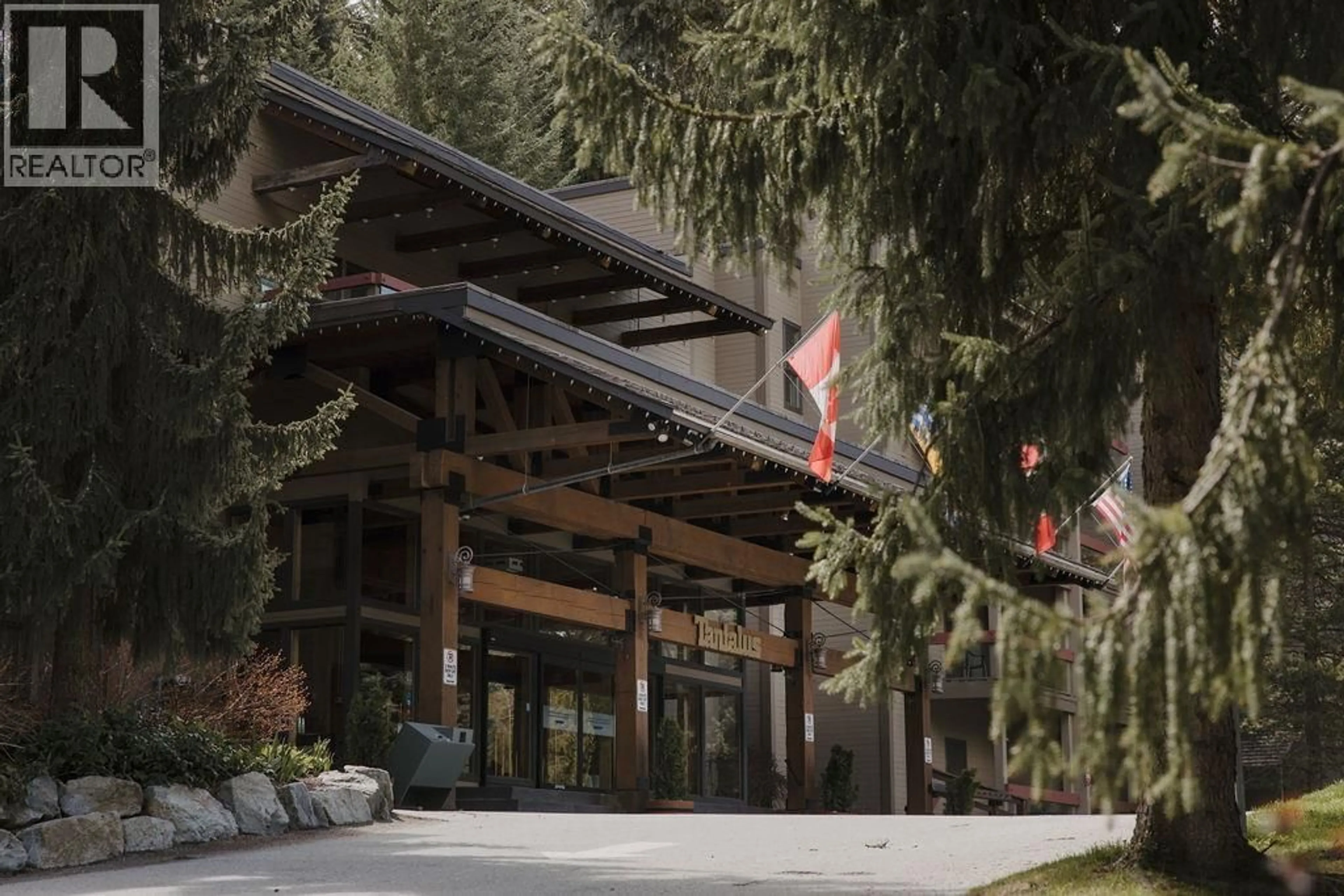 Lobby for 208 - 4200 WHISTLER WAY, Whistler British Columbia V8E1J4