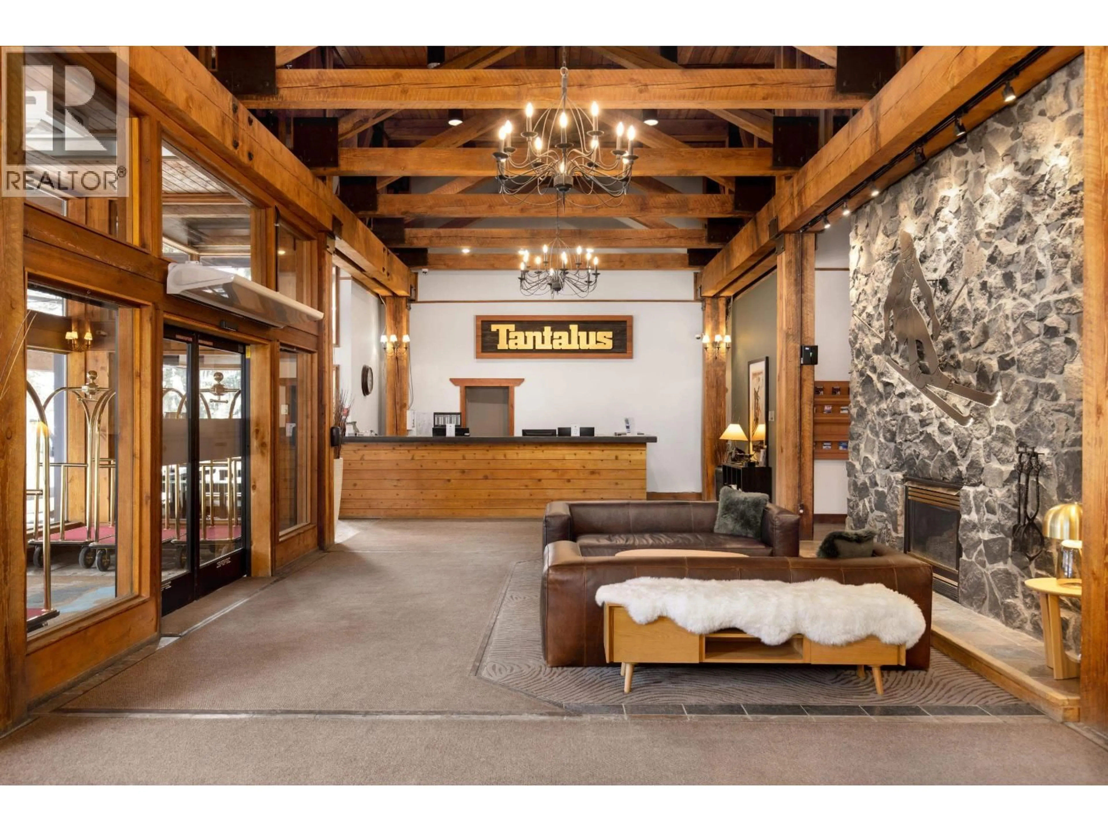 Lobby for 208 - 4200 WHISTLER WAY, Whistler British Columbia V8E1J4