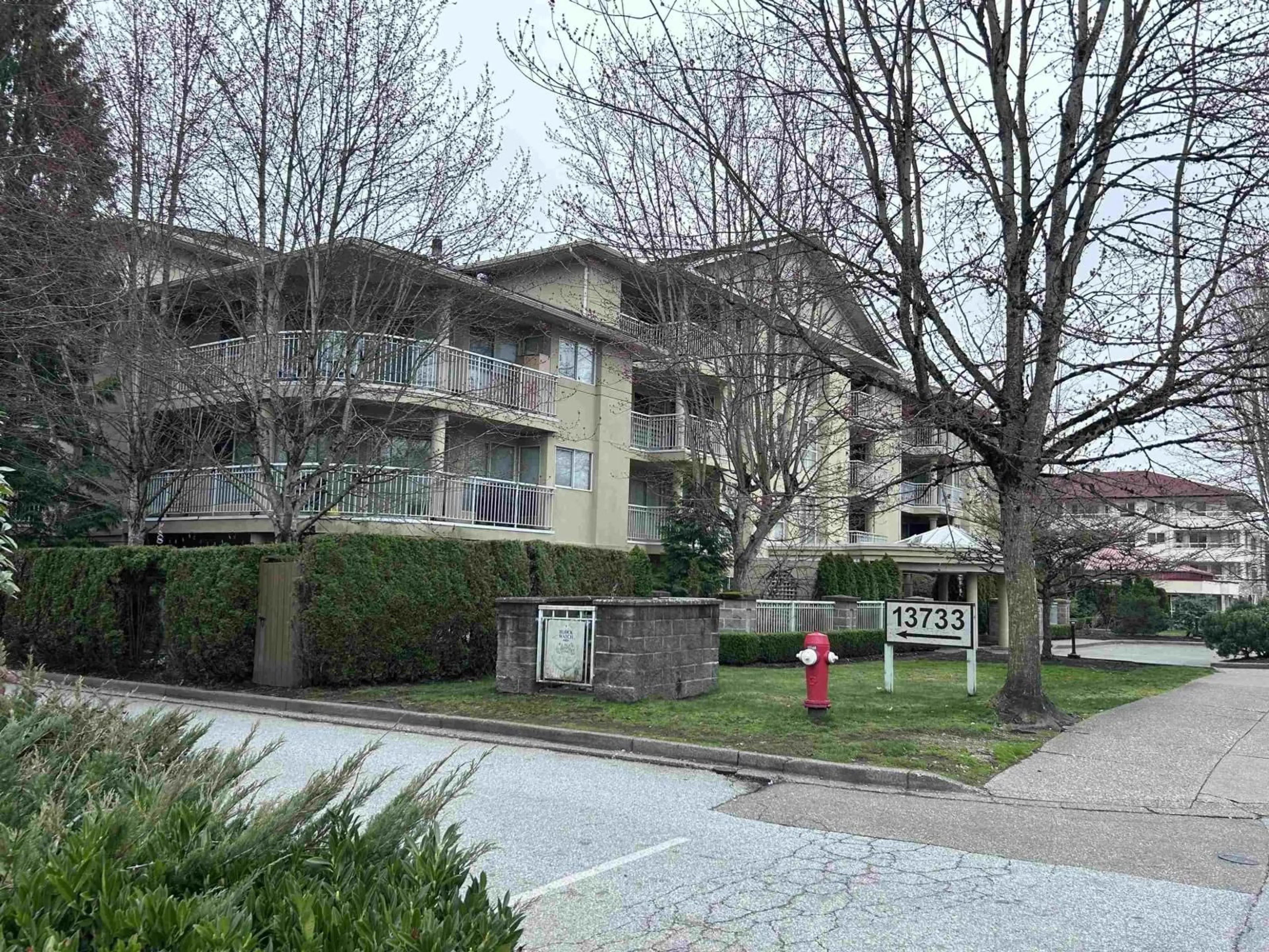 Unknown for 411 - 13733 74 AVENUE, Surrey British Columbia V3W1B8