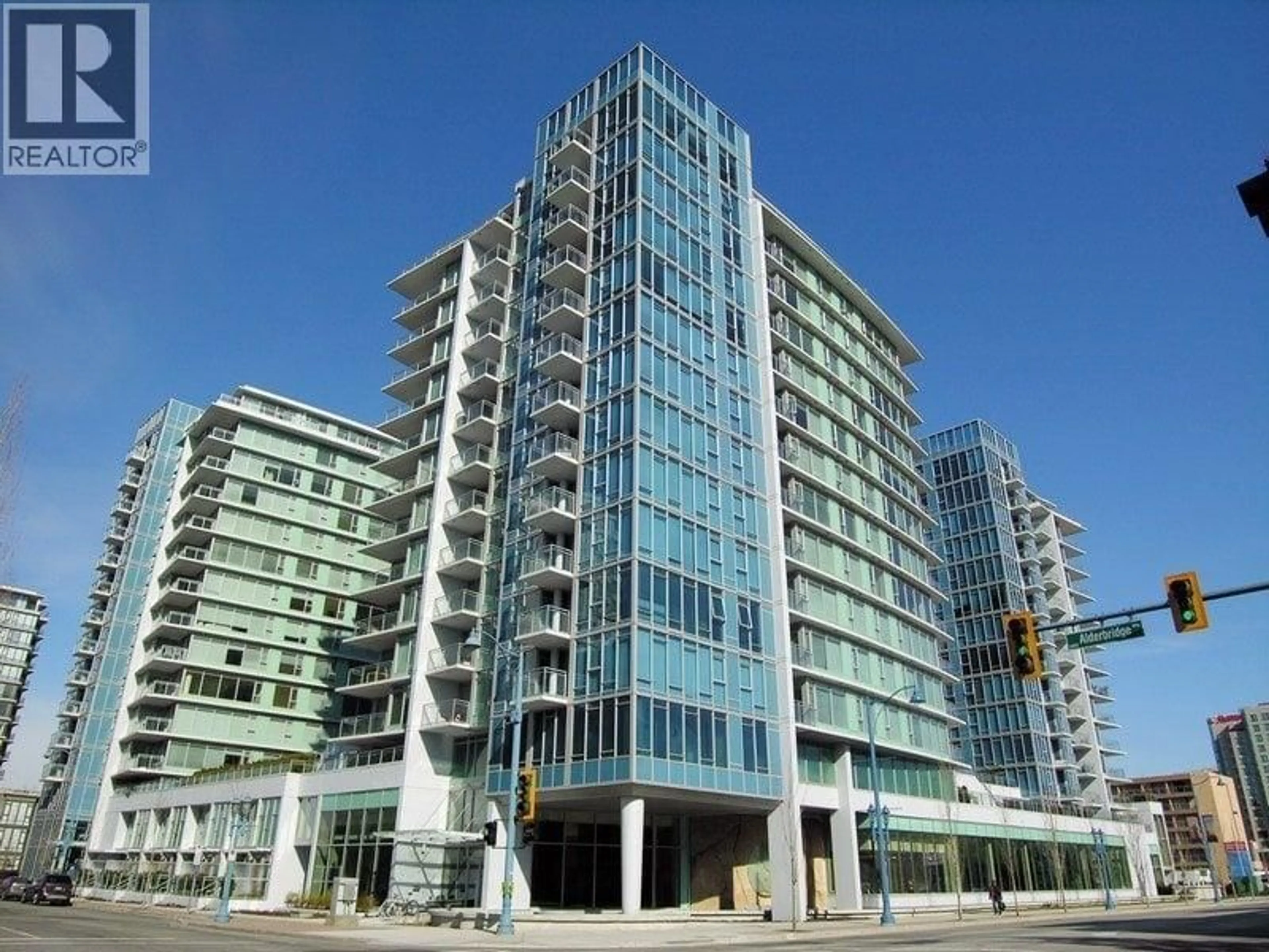 Indoor foyer for 1707 - 7371 WESTMINSTER HIGHWAY, Richmond British Columbia V6X0B4