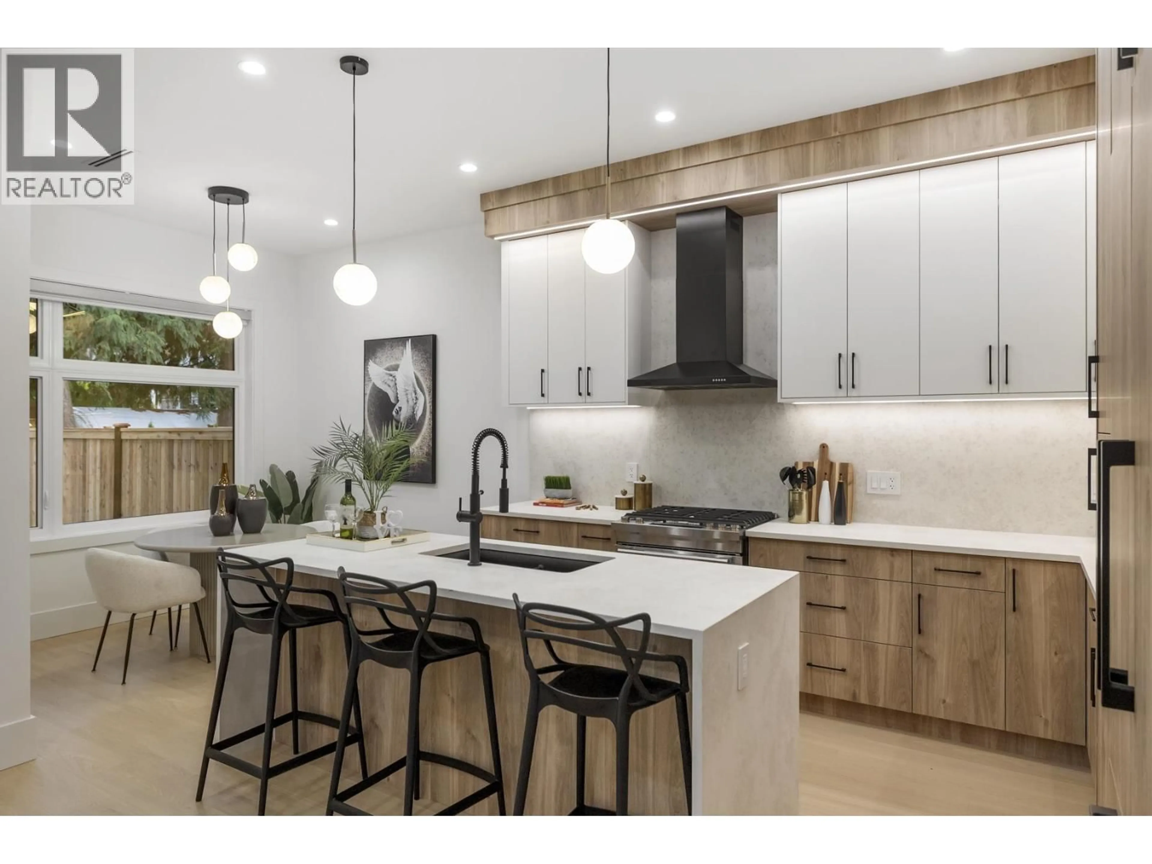 Open concept kitchen, unknown for 5668 10A AVENUE, Delta British Columbia V4L1C2