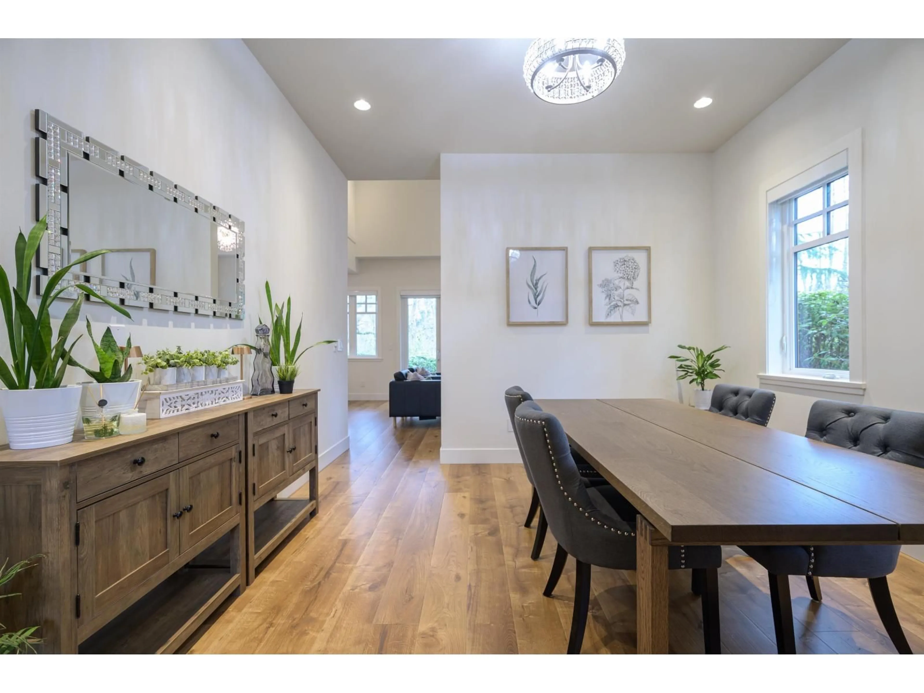 Dining room, wood/laminate floor for 30 - 3122 160 STREET, Surrey British Columbia V3Z8K5