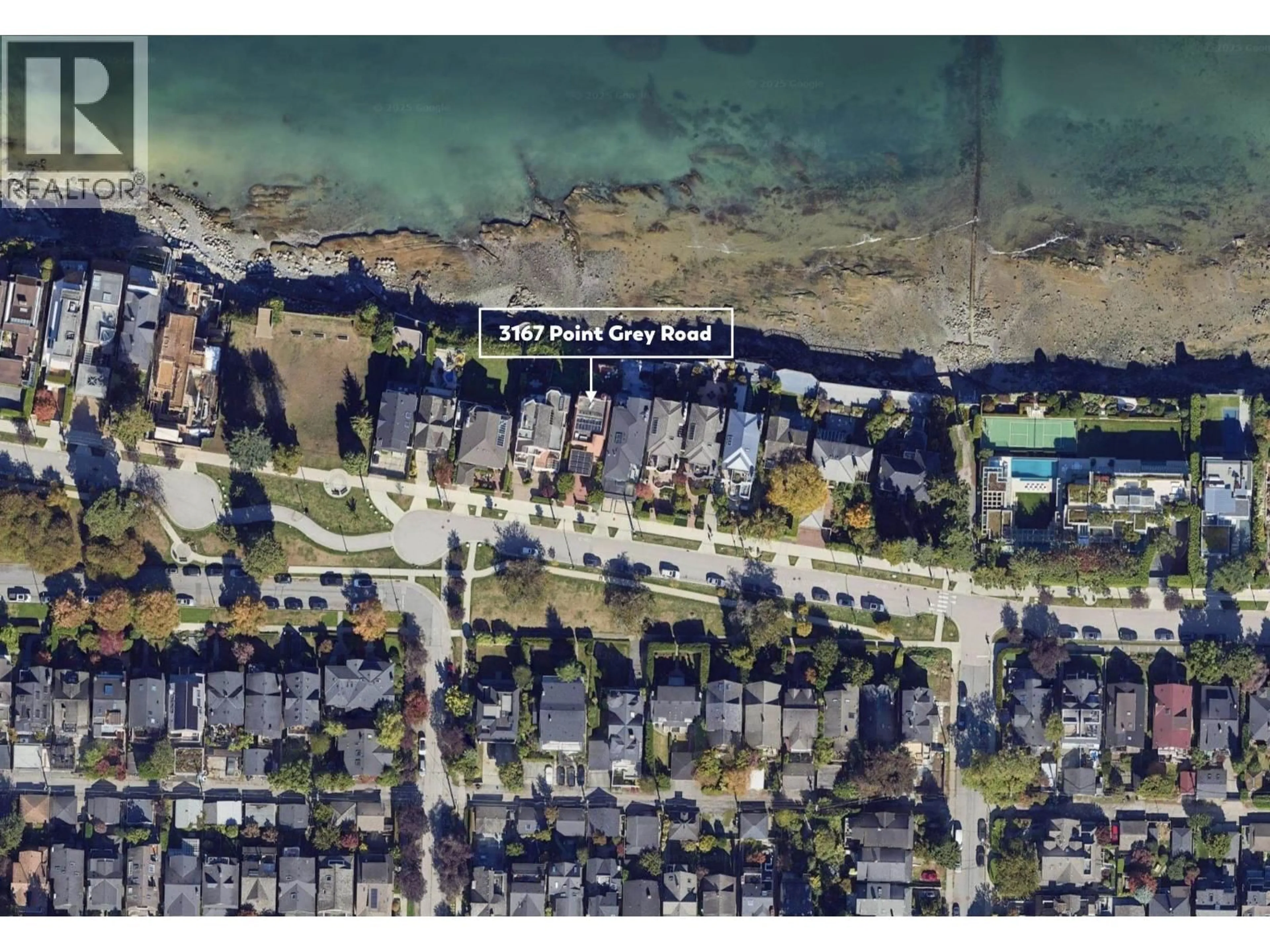 A pic from outside/outdoor area/front of a property/back of a property/a pic from drone, street for 3167 POINT GREY ROAD, Vancouver British Columbia V6K1B3