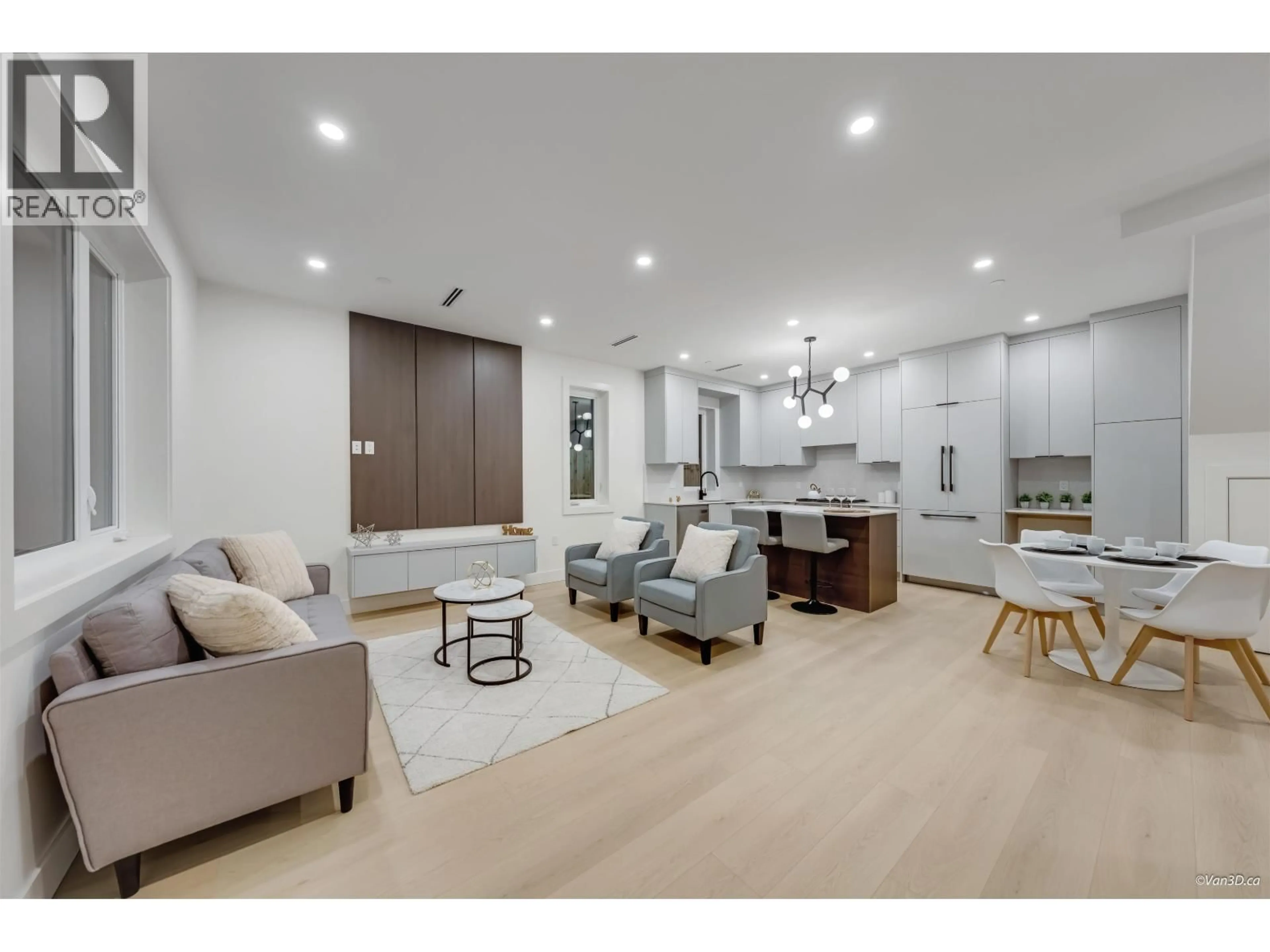 Living room with furniture, unknown for 2 - 6730 HEATHER STREET, Vancouver British Columbia V6P3P4