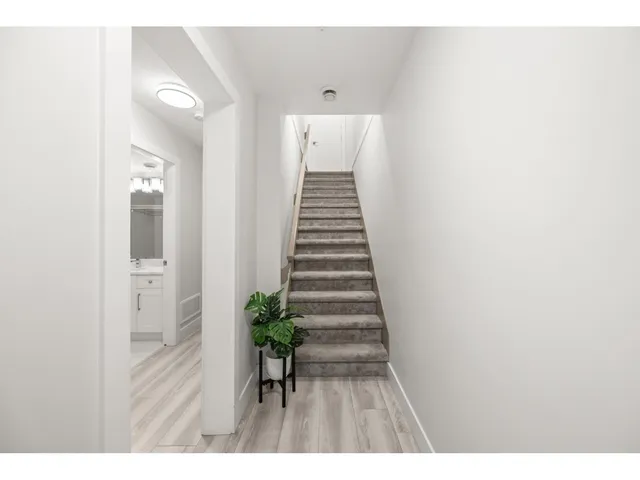 23 - 19631 55A AVENUE, Langley 2